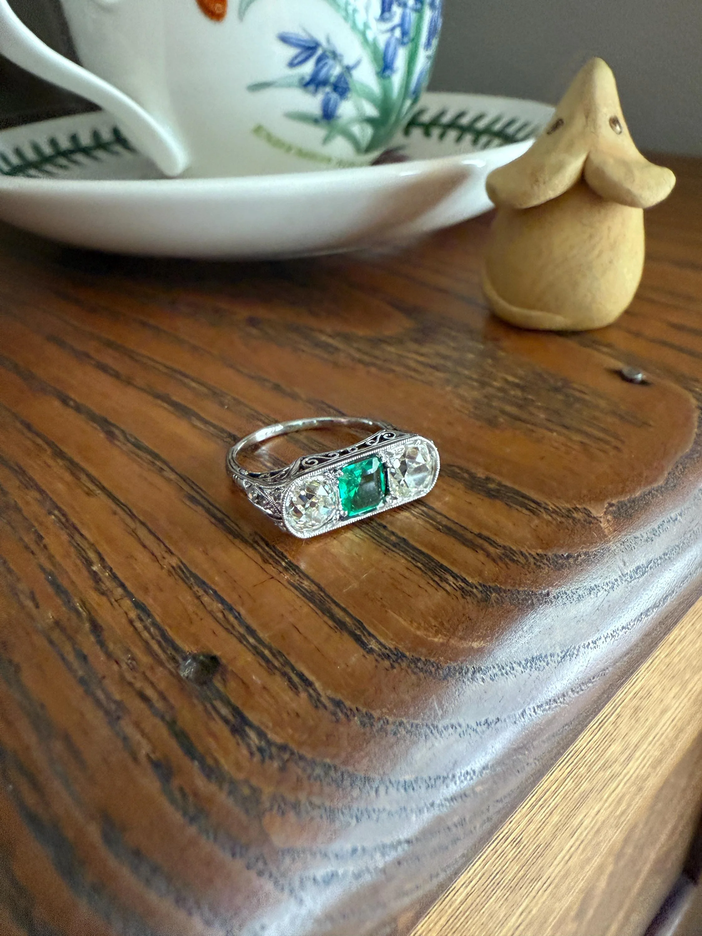 Special Antique Natural Emerald 2 Carats Old Mine Cut DIAMOND Three Stone Ring Boxed Platinum Green Art Deco Ornate Filigree Stacker - Image 16