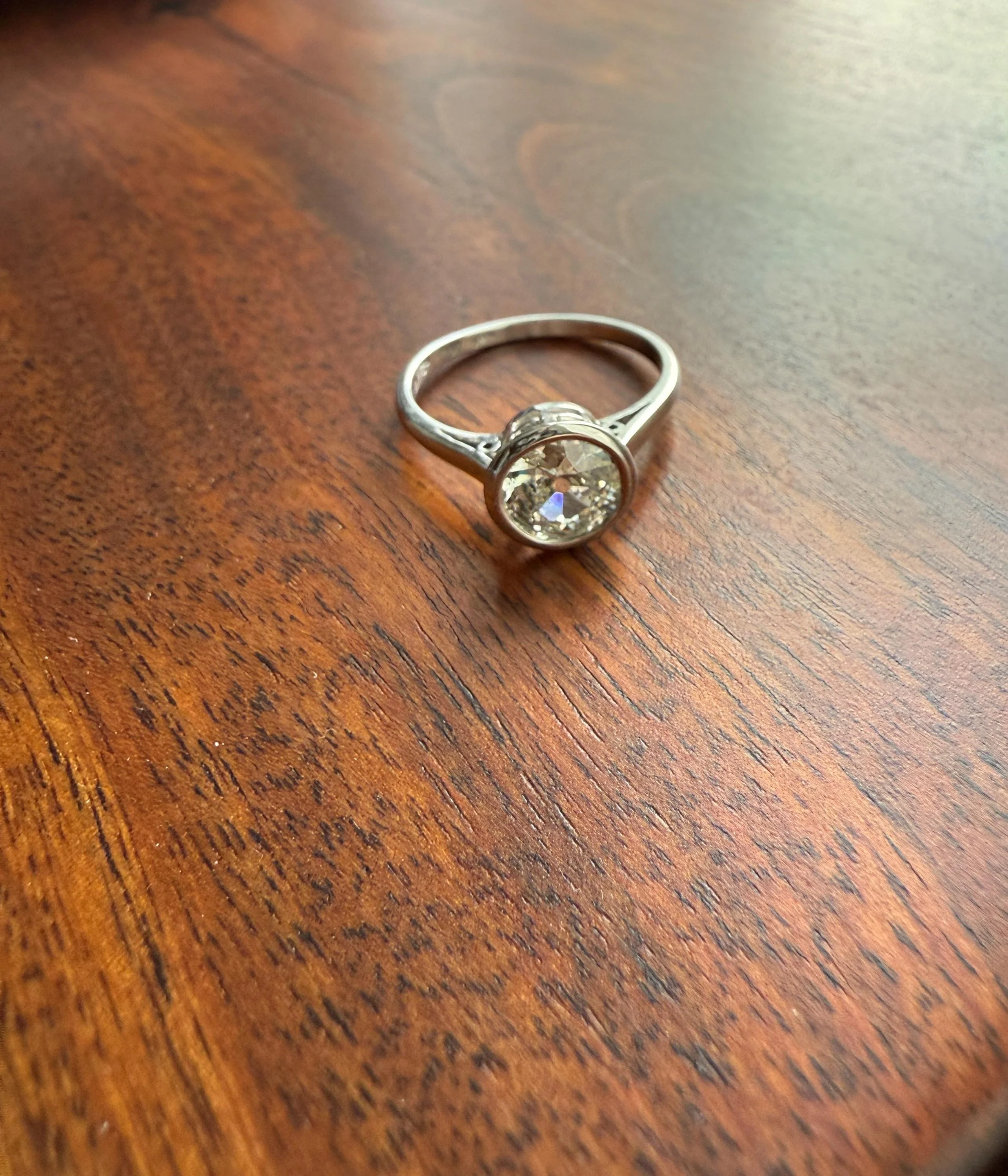 SPREADY Vintage 1.1 Carat Old Mine Cut DIAMOND Bezel Set Ring Art Deco Stacker Band 18k White Gold Solitaire Geometric Engagement - Image 2