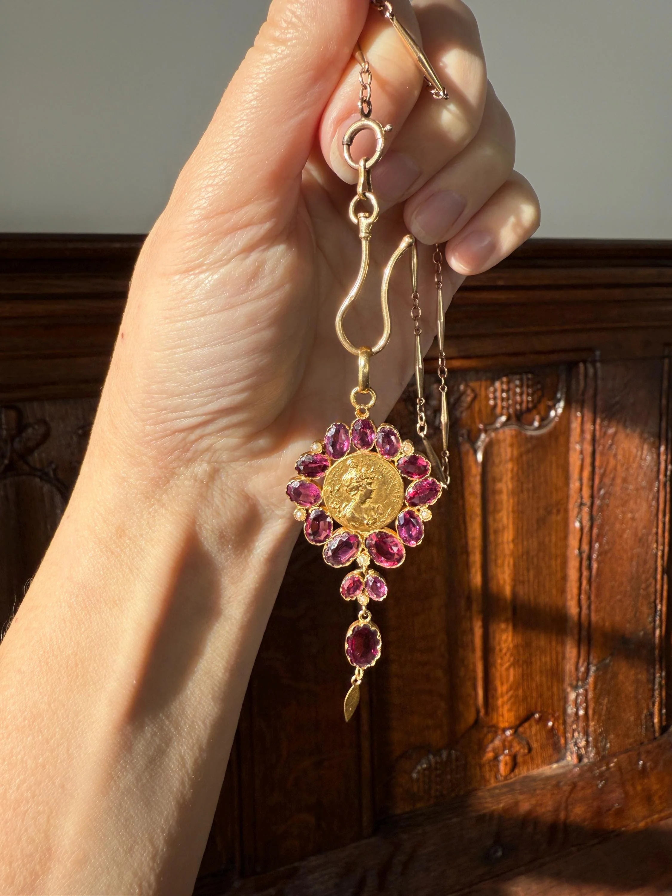SPRING Floral Antique Purple Garnet Halo Art Nouveau Woman FRENCH 18k Gold Pendant FIGURAL Pearl Victorian Belle Epoque Lifelike - Image 8