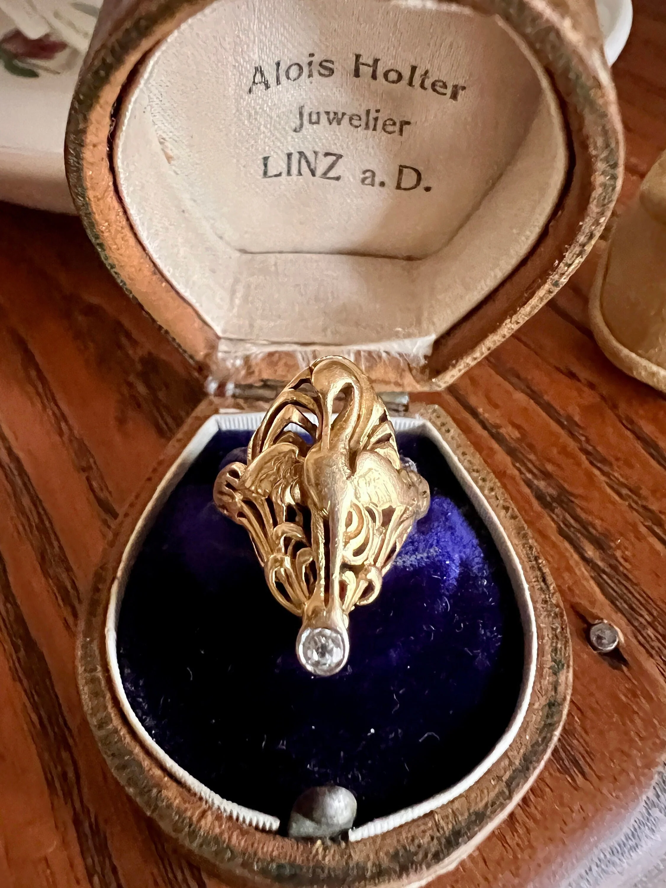 SWAN French ANTIQUE Special Art Nouveau Old Mine Cut DIAMOND 18k Gold Platinum Ring Figural - Image 3