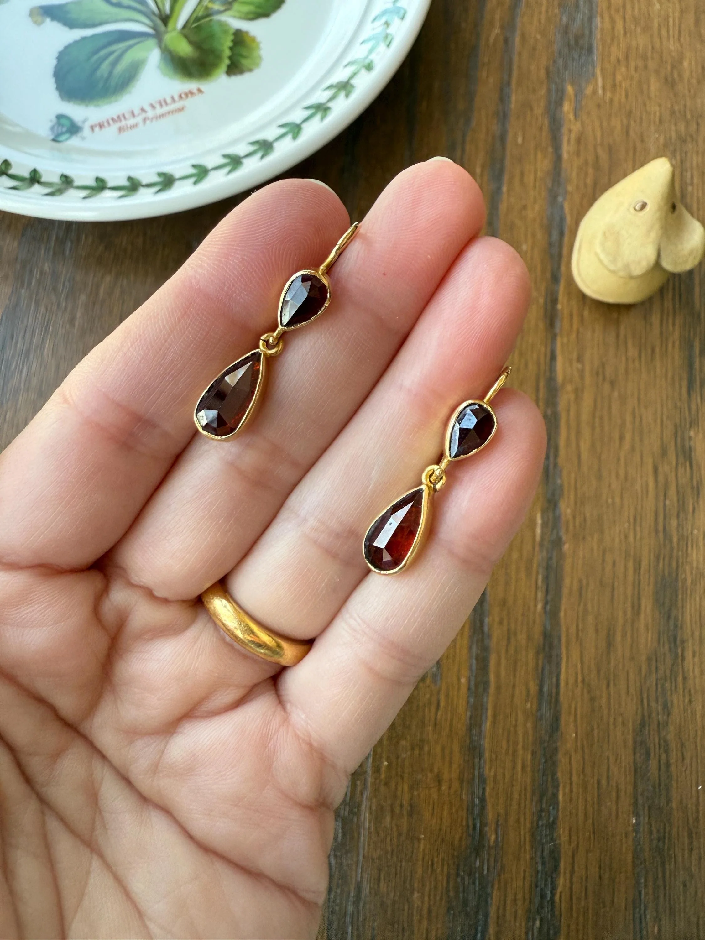 Teardrop Dangles Vintage Pear PERPIGNAN GARNET Earrings 18k Gold  French Dormouse Rose Cut Closed Back Crimson Red - Image 16