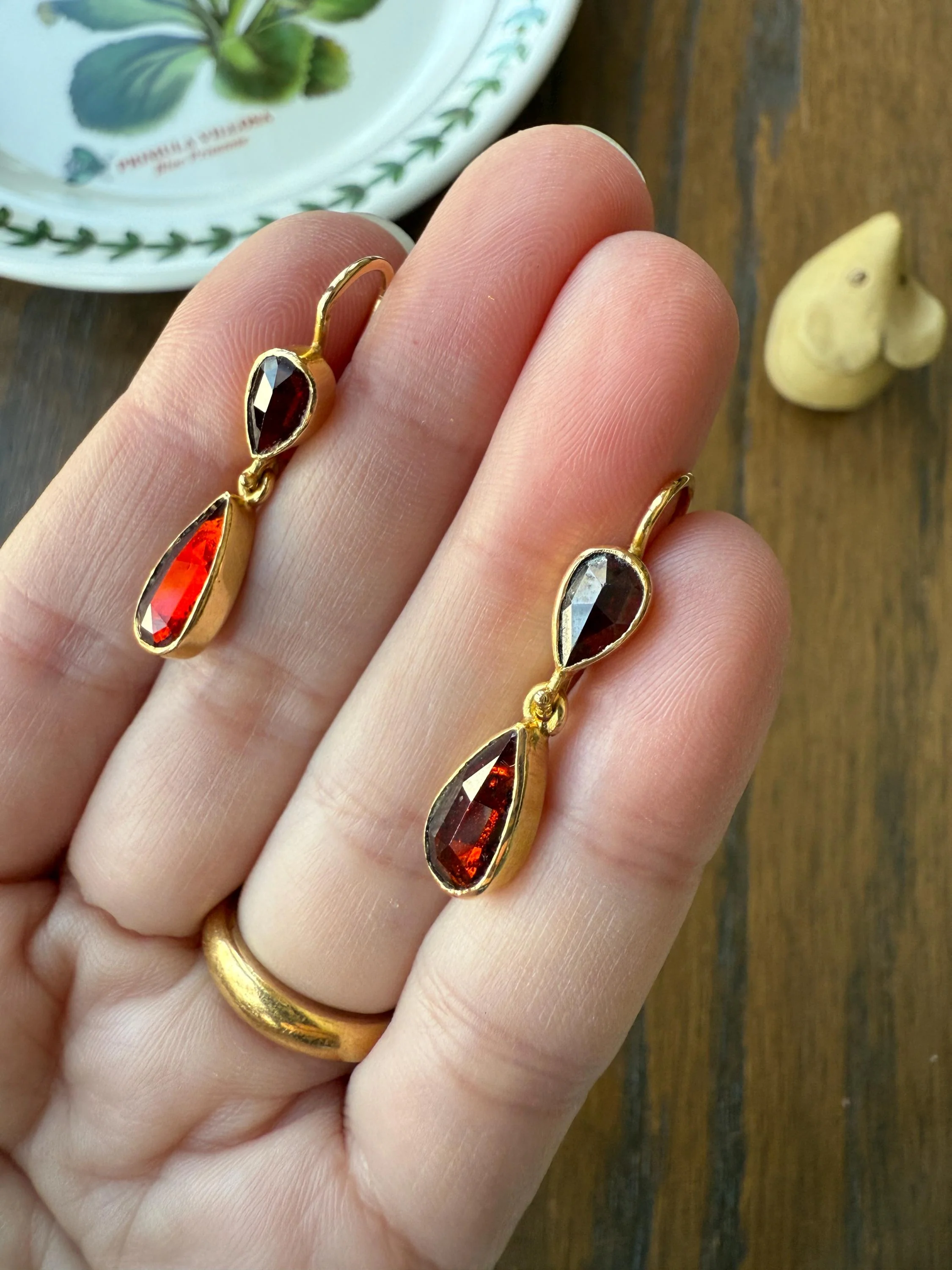 Teardrop Dangles Vintage Pear PERPIGNAN GARNET Earrings 18k Gold  French Dormouse Rose Cut Closed Back Crimson Red - Image 6