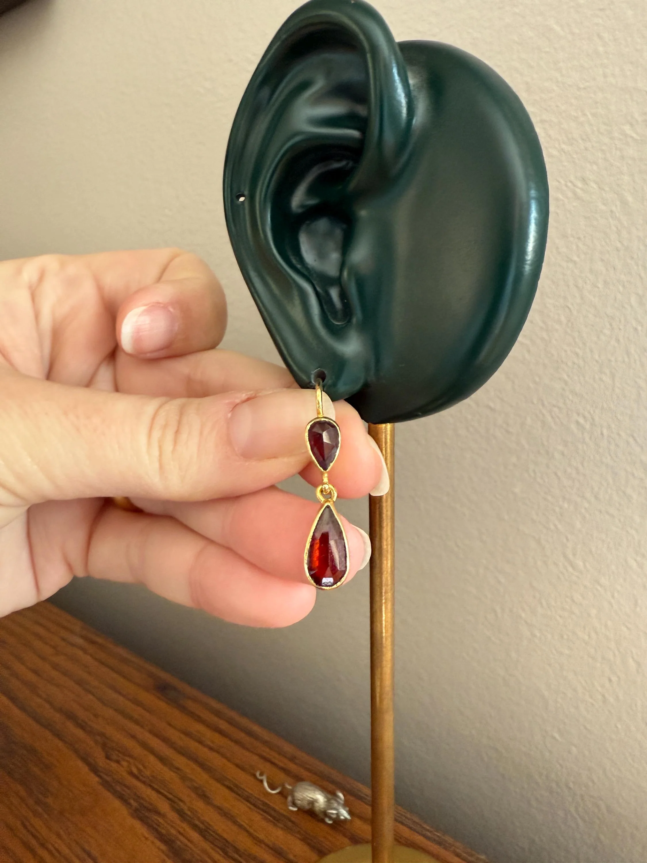 Teardrop Dangles Vintage Pear PERPIGNAN GARNET Earrings 18k Gold  French Dormouse Rose Cut Closed Back Crimson Red - Image 9