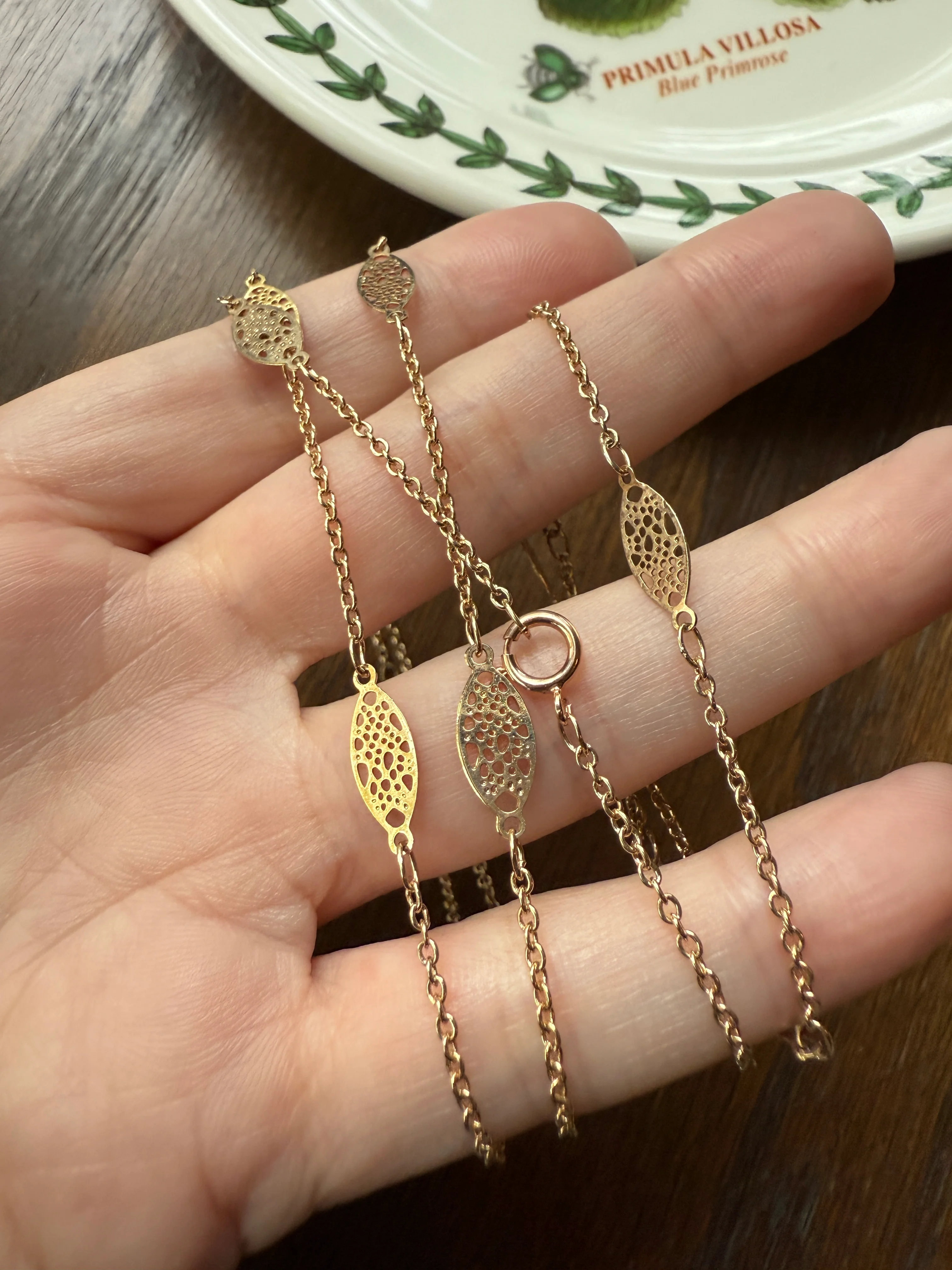 French Vintage Gold Filled Ornate Openwork Oval Link Long Chain - Image 2