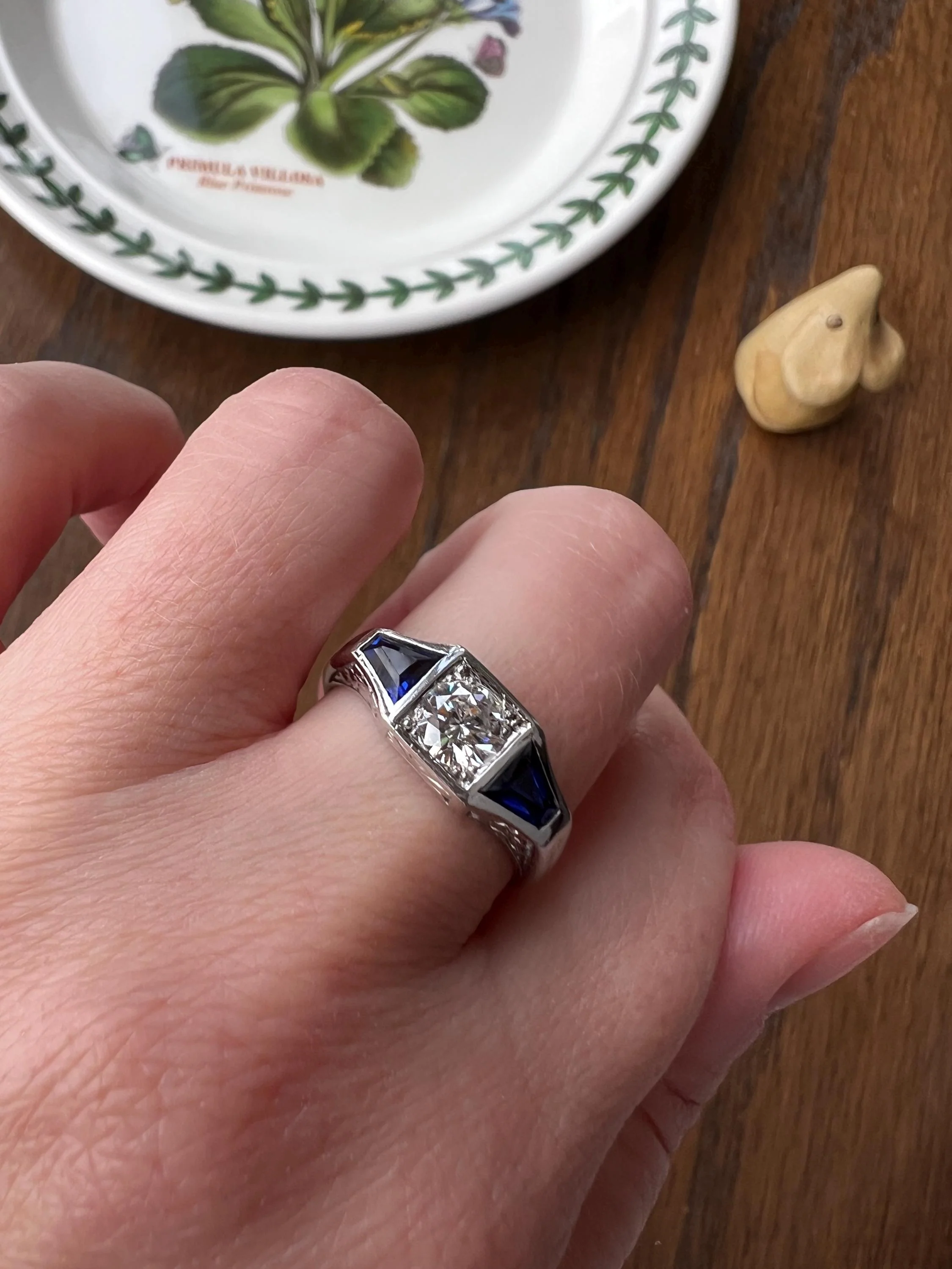 Three Stone FLORAL Engraved Vintage Art Deco Style .65Ct Diamond Sapphire Three Stone Ring French 18k White Gold - Image 9