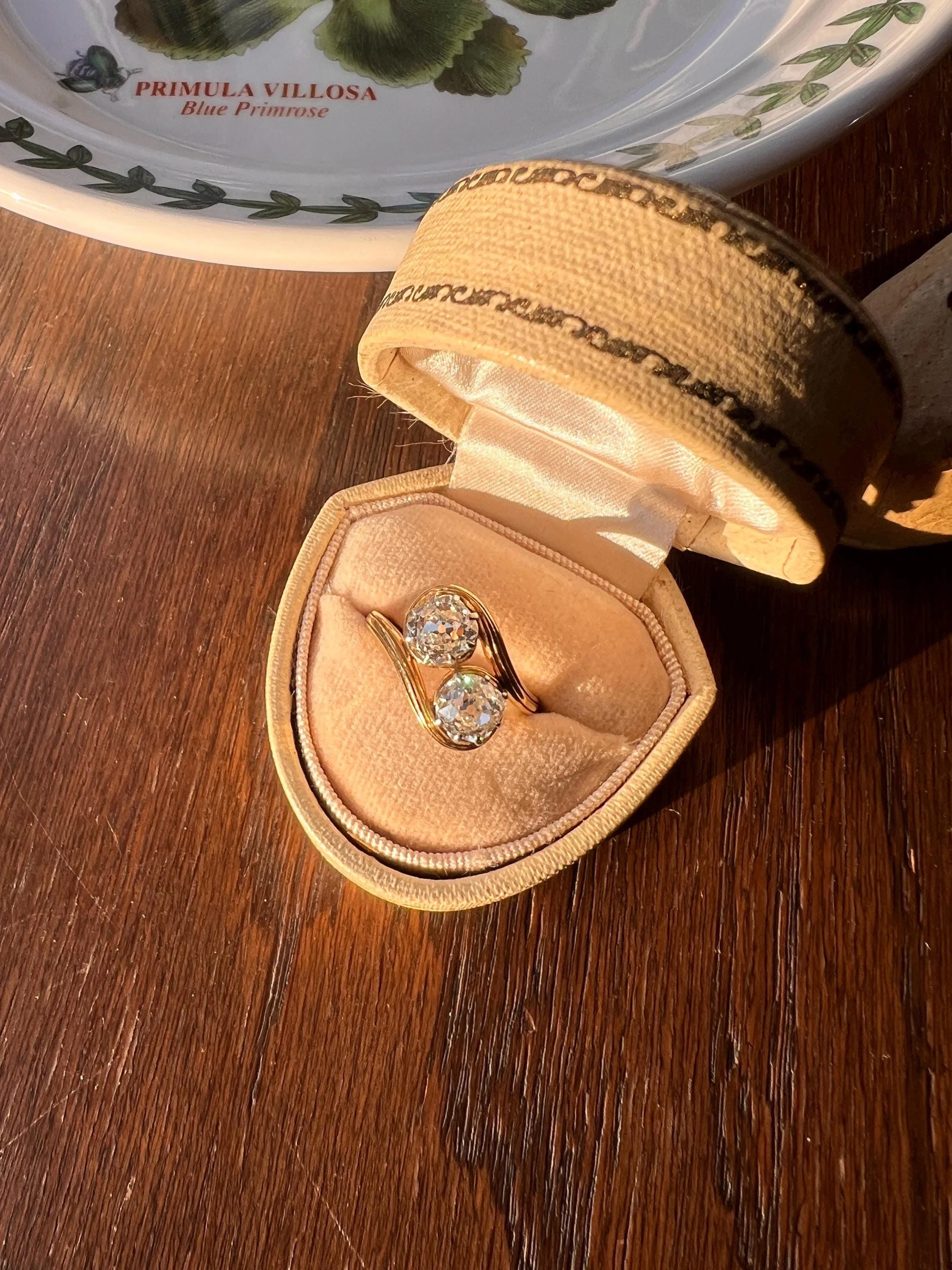 Toi et Moi 1.7 CARAT Old Mine Cut DIAMOND Chunky Two Stone Antique Ring French 18k Gold Angled Swirl Band Stacker Romantic Gift OMC 1.7Ctw - Image 11