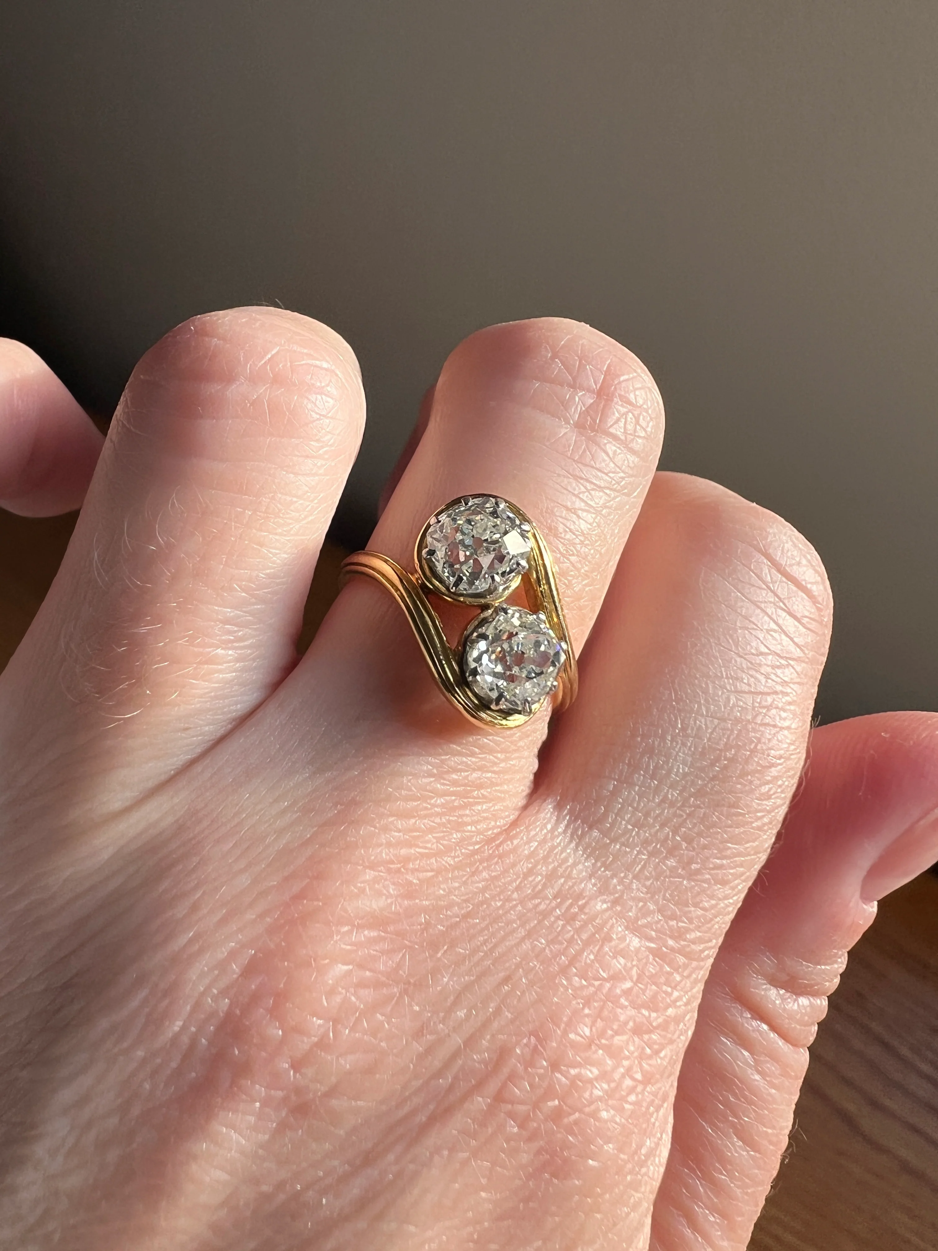 Toi et Moi 1.7 CARAT Old Mine Cut DIAMOND Chunky Two Stone Antique Ring French 18k Gold Angled Swirl Band Stacker Romantic Gift OMC 1.7Ctw - Image 12