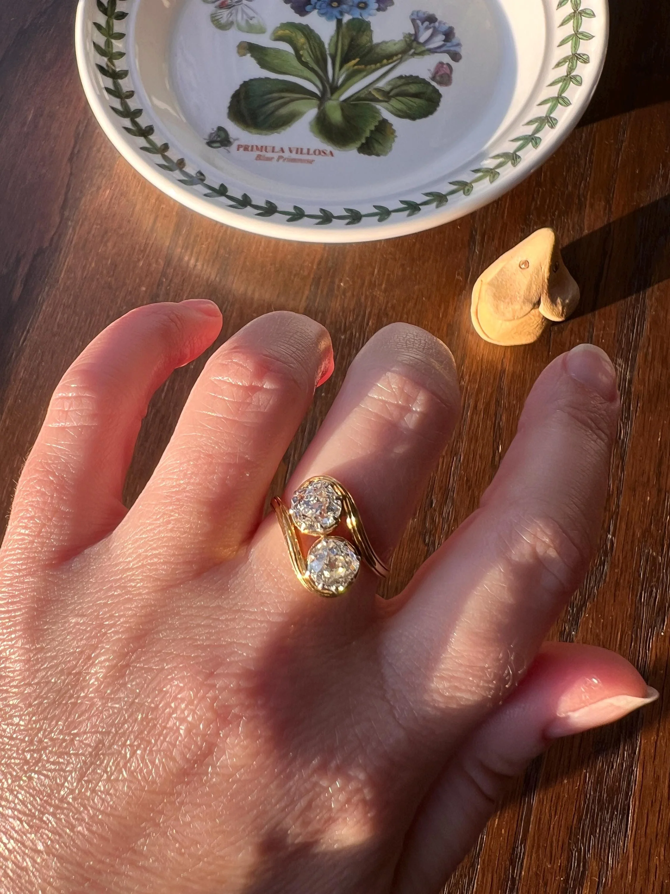 Toi et Moi 1.7 CARAT Old Mine Cut DIAMOND Chunky Two Stone Antique Ring French 18k Gold Angled Swirl Band Stacker Romantic Gift OMC 1.7Ctw - Image 6