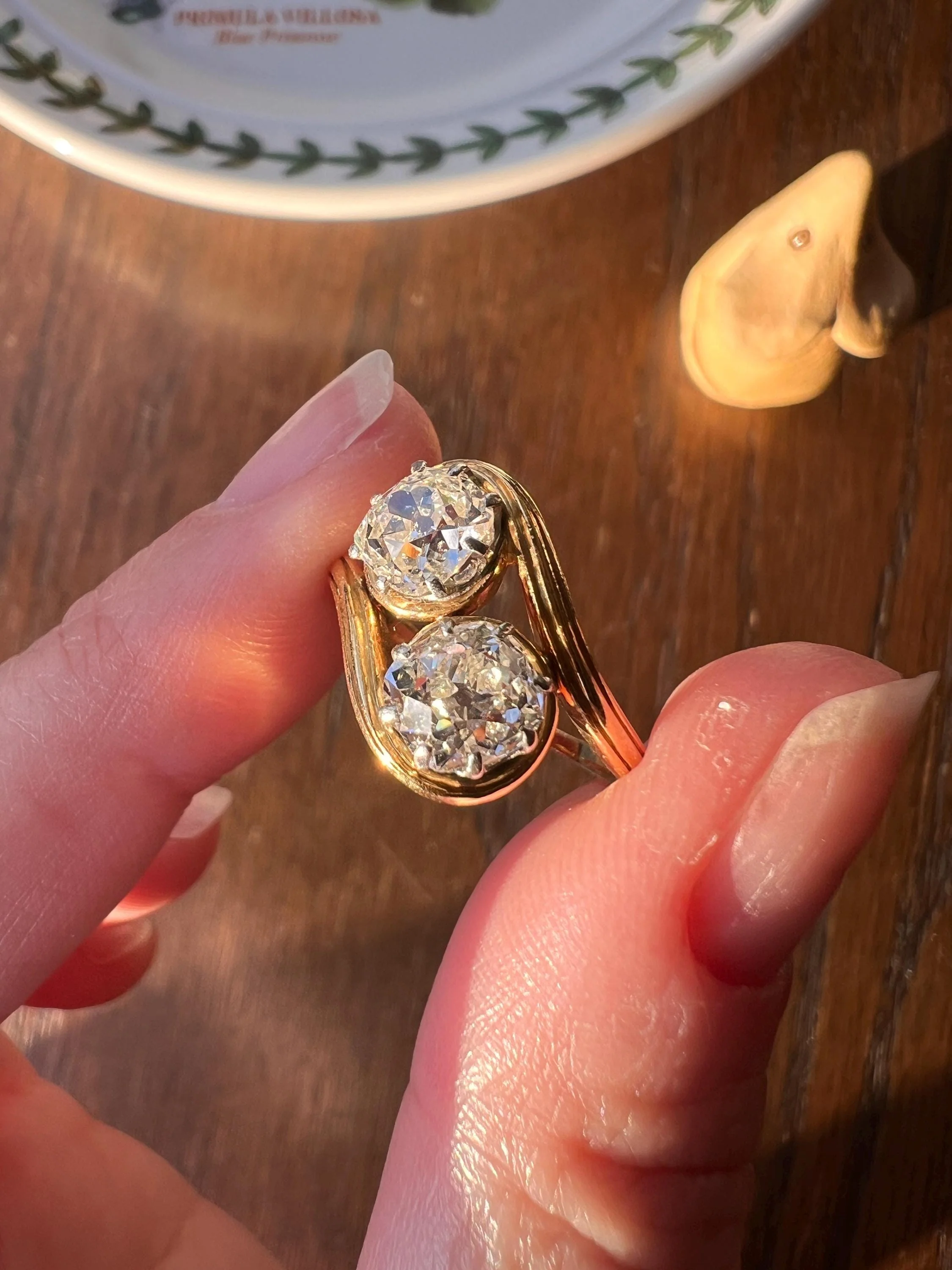 Toi et Moi 1.7 CARAT Old Mine Cut DIAMOND Chunky Two Stone Antique Ring French 18k Gold Angled Swirl Band Stacker Romantic Gift OMC 1.7Ctw - Image 7