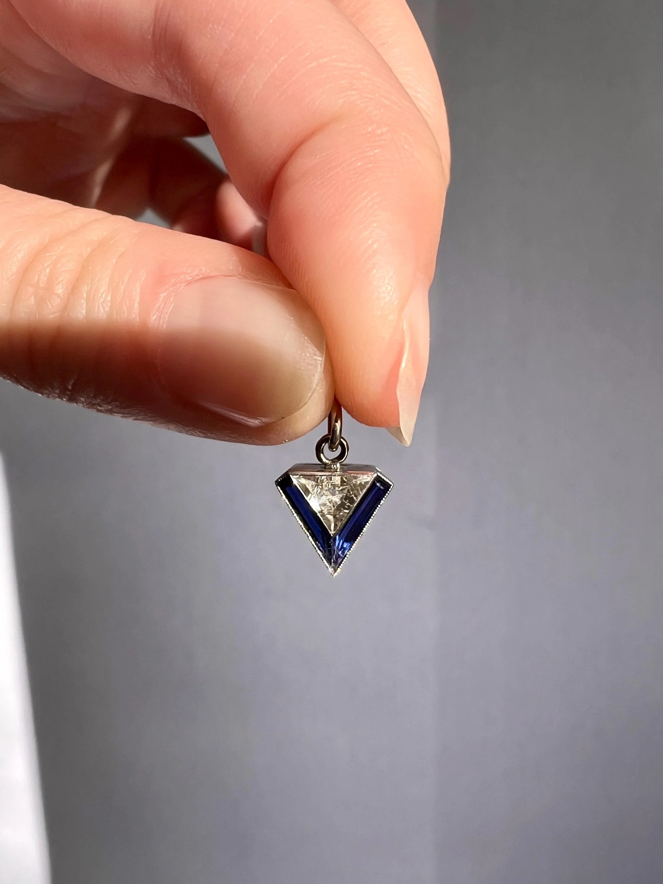 TRIANGLE Shield Antique RARE Lozenge Old Cut DIAMOND 18k White Gold Eye Clean Pendant Art Deco Blue Sapphire Halo One of Kind Gift Charm - Image 8