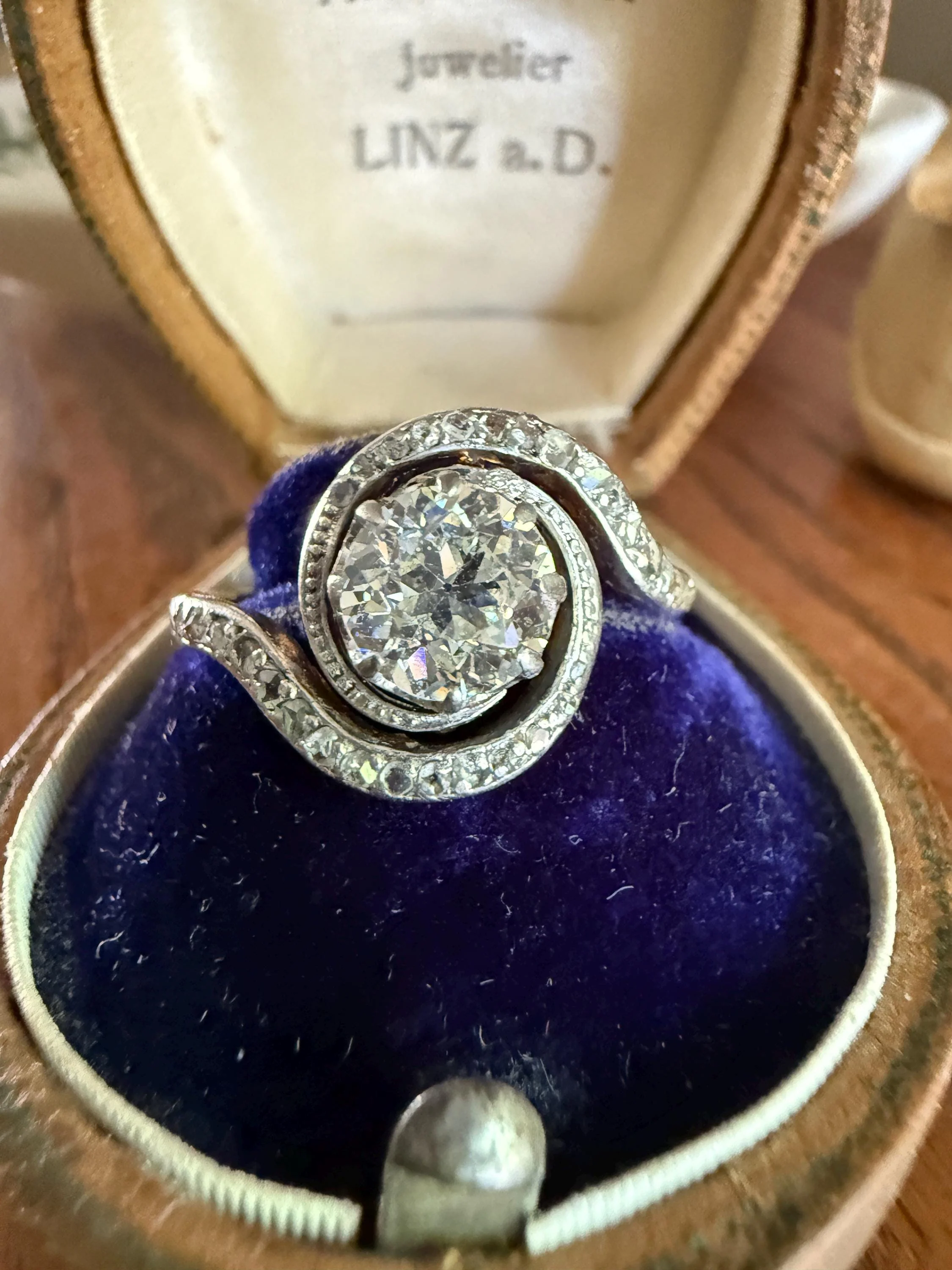 Turbillon French ANTIQUE Swirling 1.25 + Carat Old European Cut DIAMOND 18k Gold & PLATINUM Ring Bypass Rose Cut Halo - Image 4