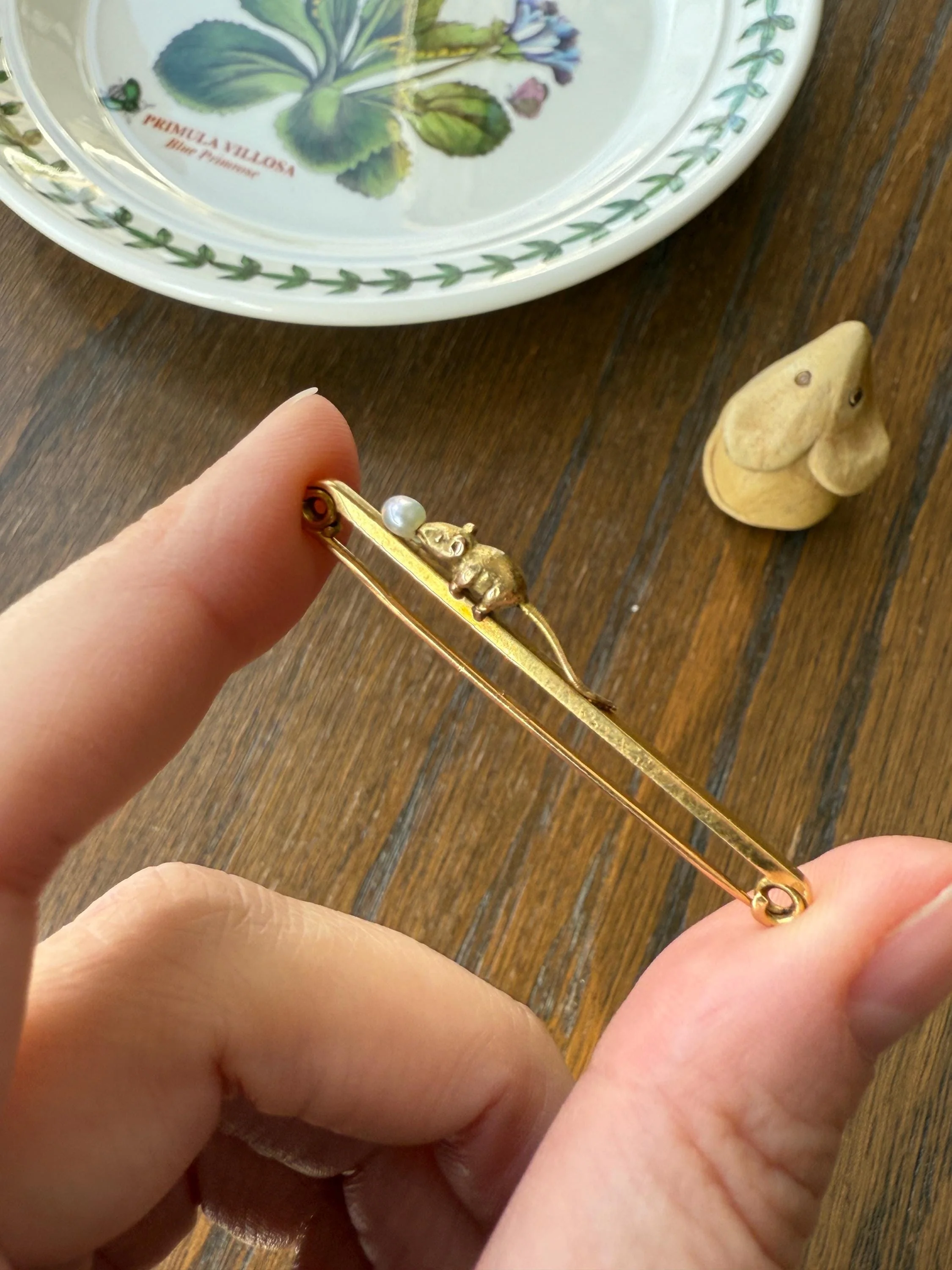 Twinning with MOUSE Victorian Figural Safety Pin Bar Brooch for Pendant Charm Holder French Antique 18k Gold Solid Extender Connector - Image 6