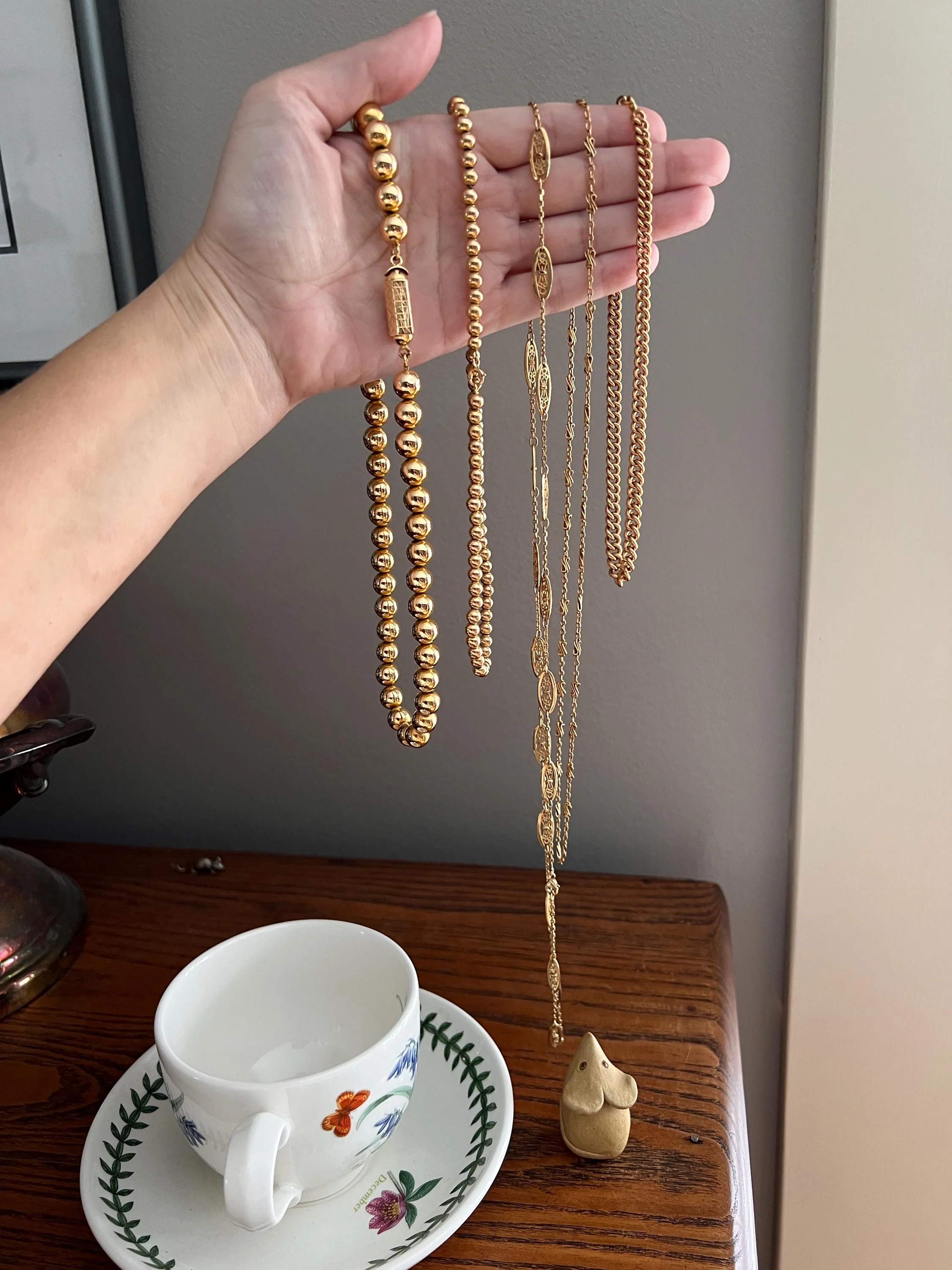 Uniform French Vintage to Antique 23.2g 18k GOLD Pearl Solid Traditional Marseille Necklace Smaller Beads Choker Collar Chain - Image 7