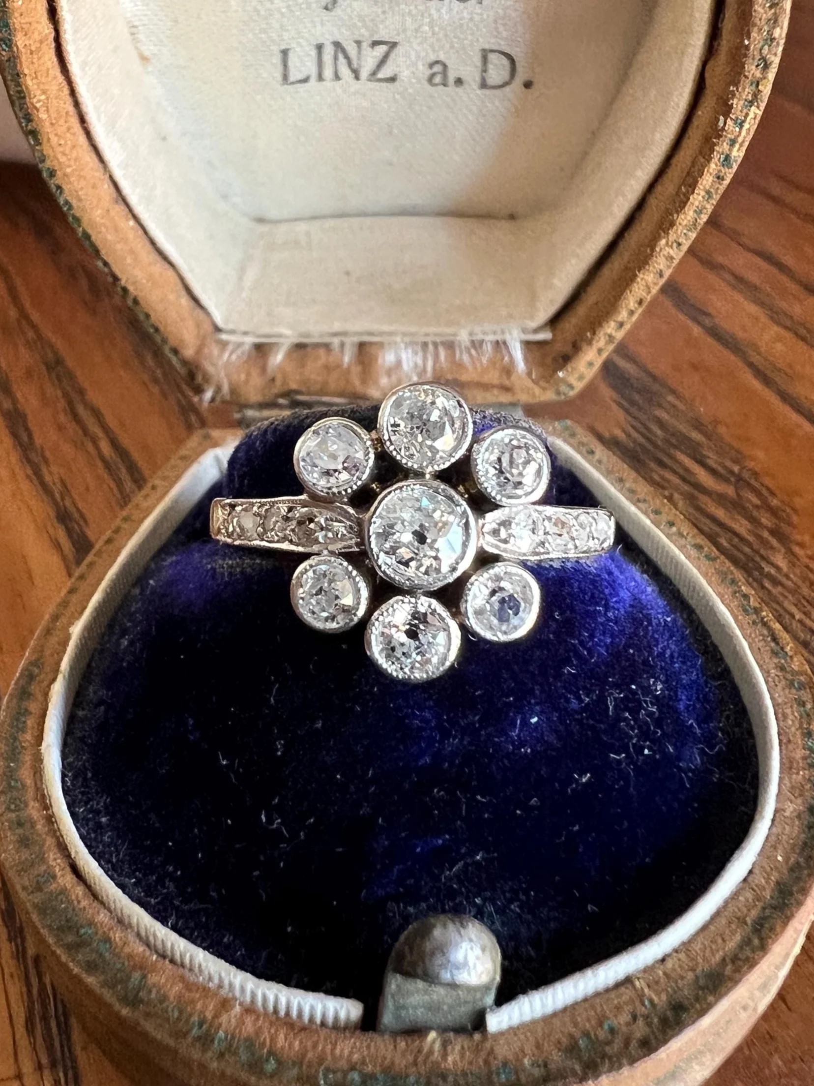 Unique 1 Carat Antique Rose & Old Mine Cut DIAMOND Seven Stone Cluster Ring 18k White Gold French Art Deco Bezel Set Halo