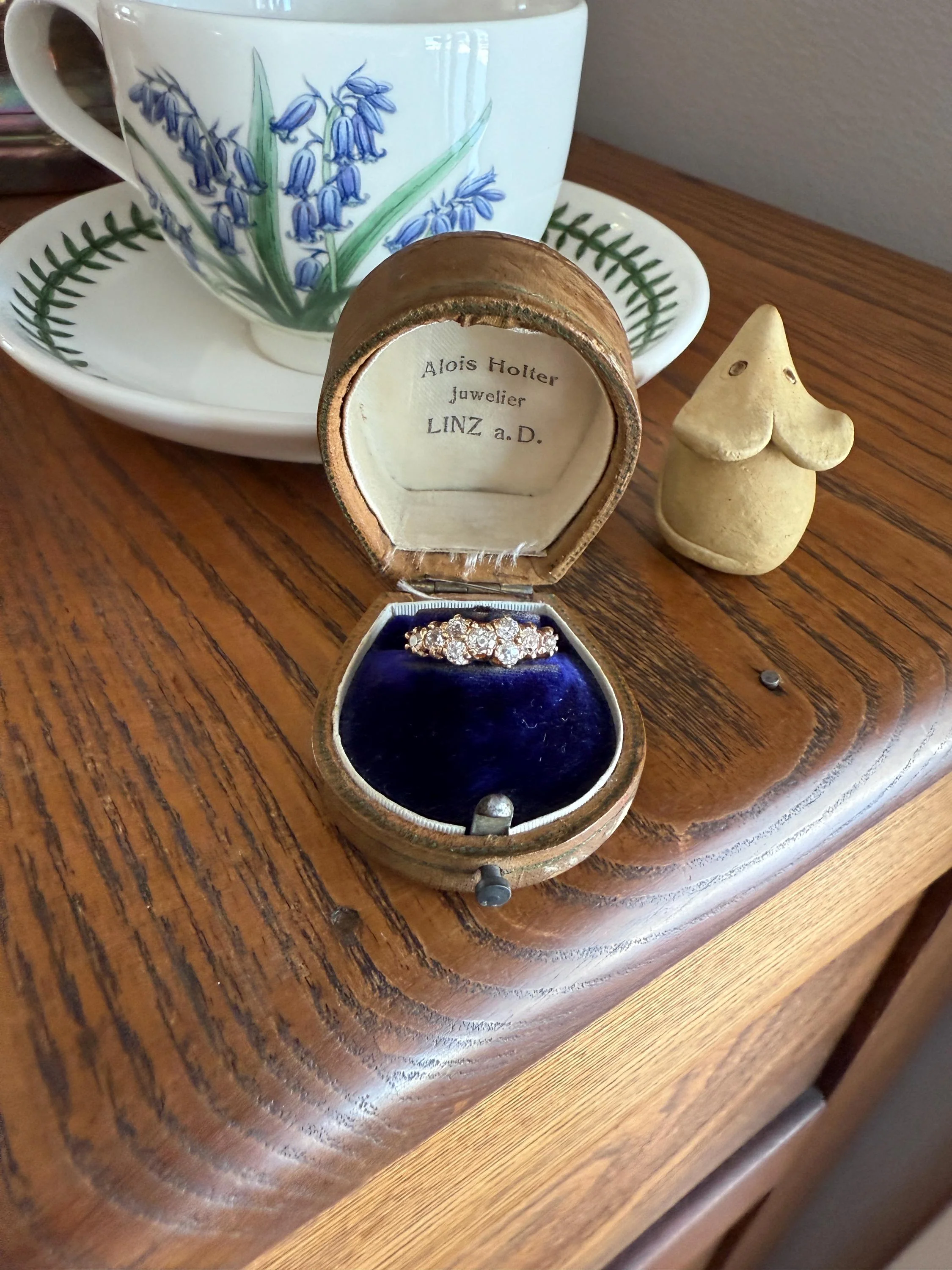 Unique Antique .9 Carat Old Mine Cut Diamond Nine Stone Band Mini Cluster Ring 18k Gold Victorian - Image 14