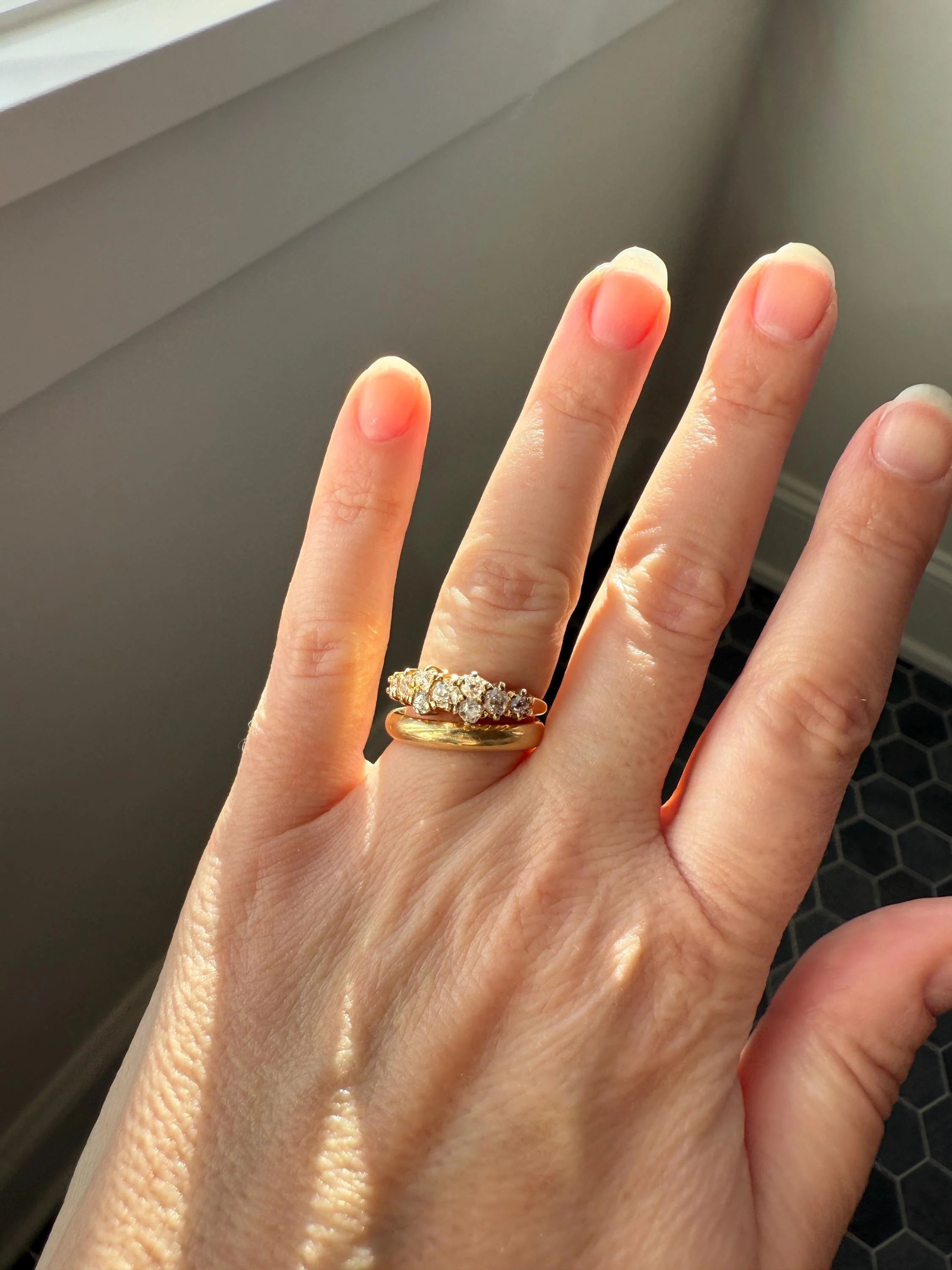 Unique Antique .9 Carat Old Mine Cut Diamond Nine Stone Band Mini Cluster Ring 18k Gold Victorian - Image 15