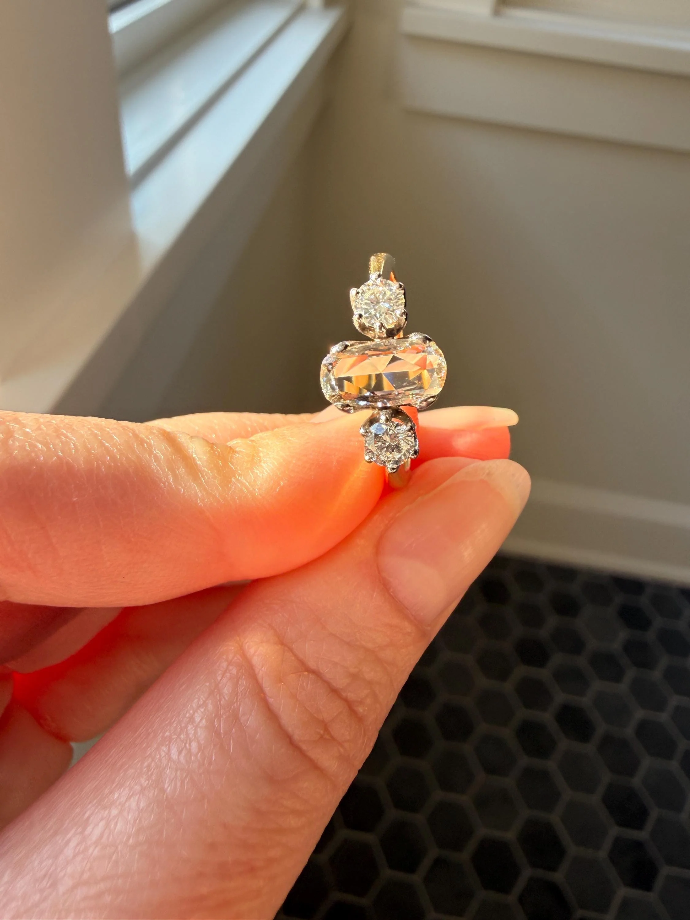 Unique Vintage Elongated Natural VS1 Portrait Rose Cut Three Stone DIAMOND Ring 18k Gold Solid Cushion Oval Stacker Band - Image 15