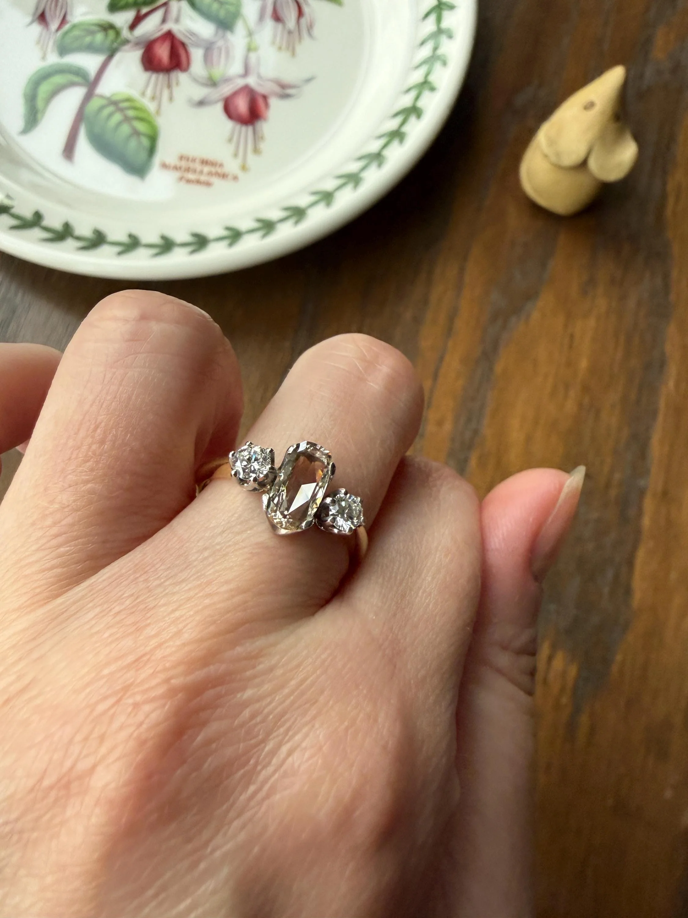 Unique Vintage Elongated Natural VS1 Portrait Rose Cut Three Stone DIAMOND Ring 18k Gold Solid Cushion Oval Stacker Band - Image 17