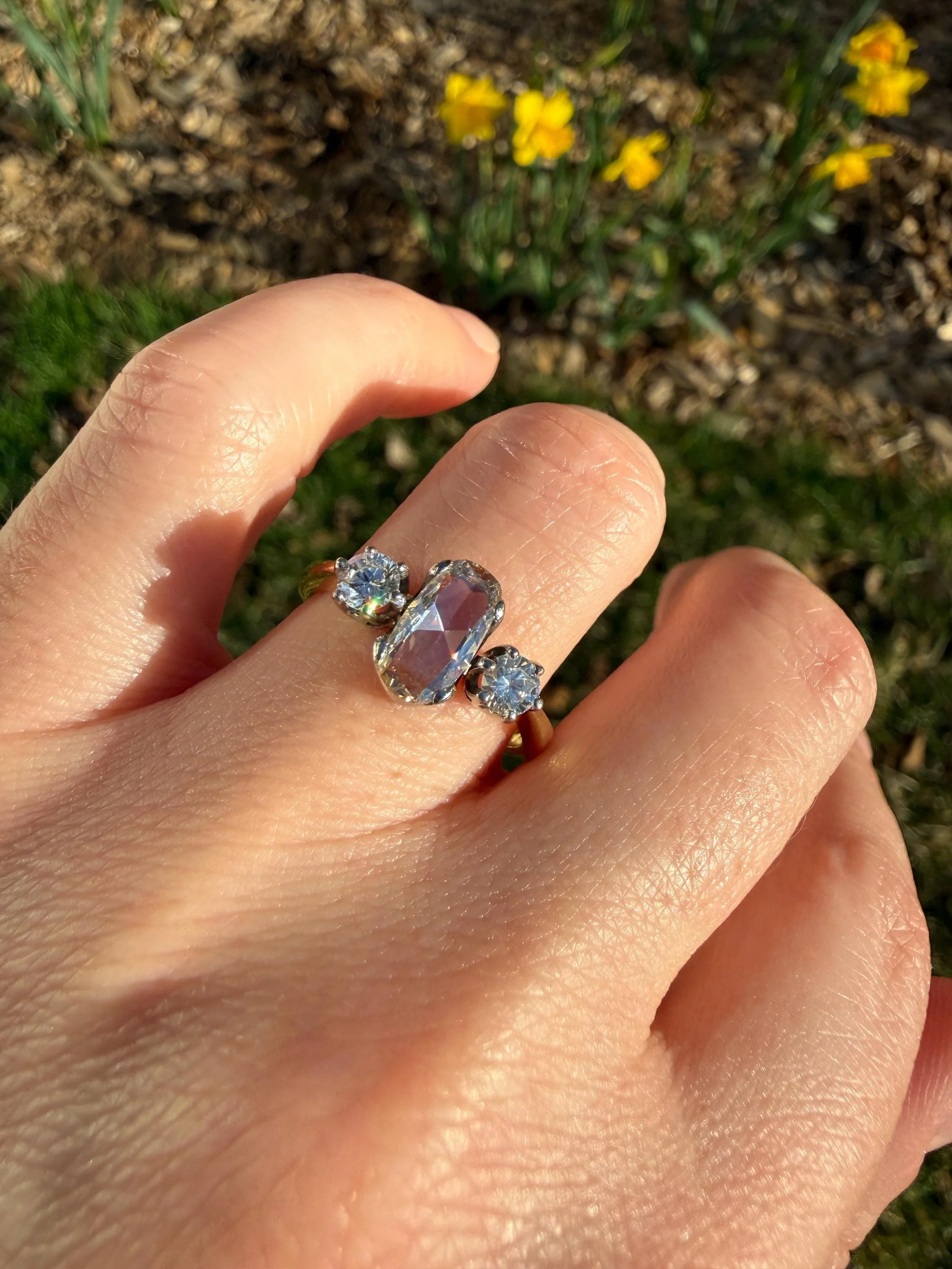 Unique Vintage Elongated Natural VS1 Portrait Rose Cut Three Stone DIAMOND Ring 18k Gold Solid Cushion Oval Stacker Band - Image 2