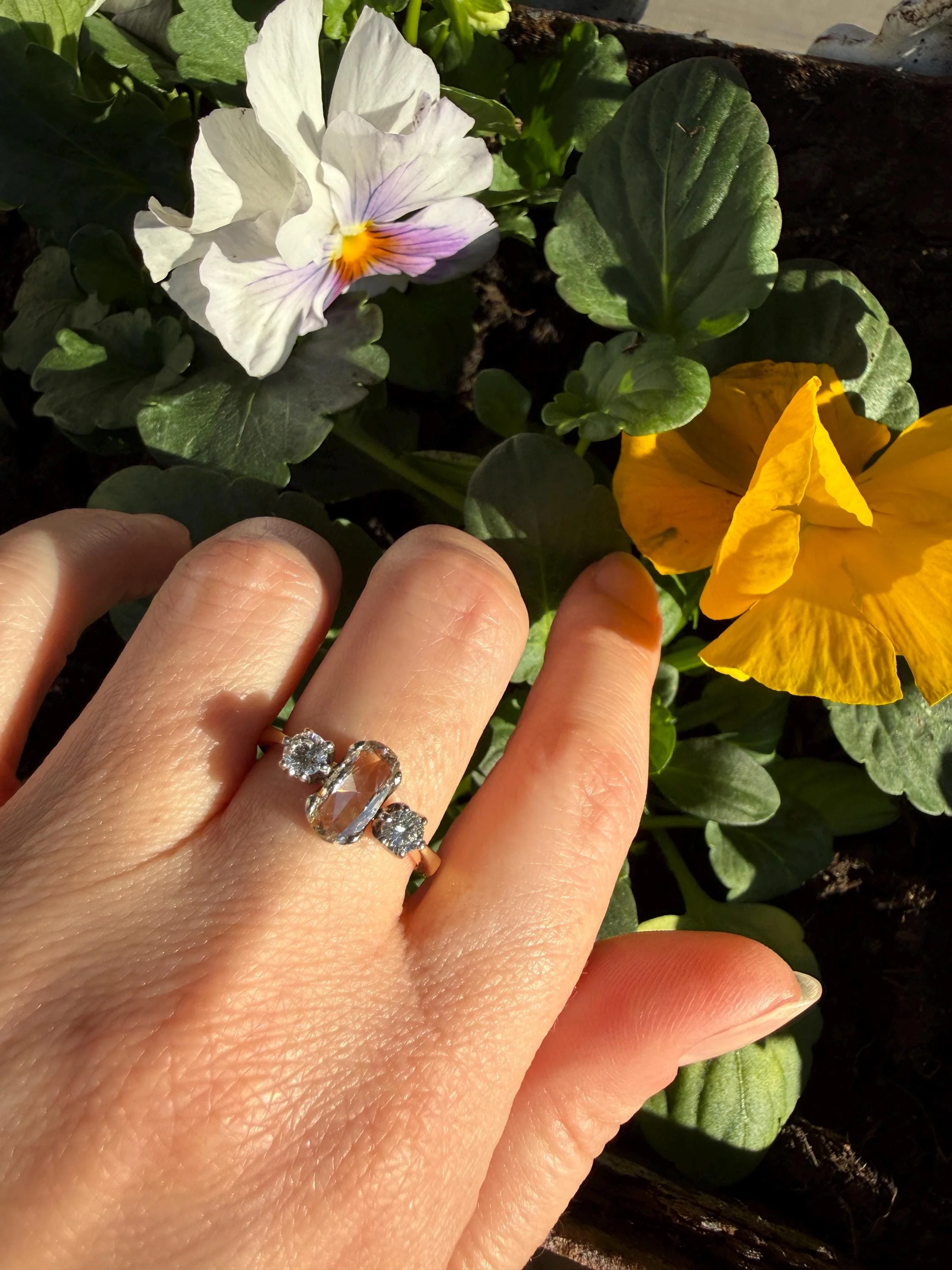 Unique Vintage Elongated Natural VS1 Portrait Rose Cut Three Stone DIAMOND Ring 18k Gold Solid Cushion Oval Stacker Band - Image 6