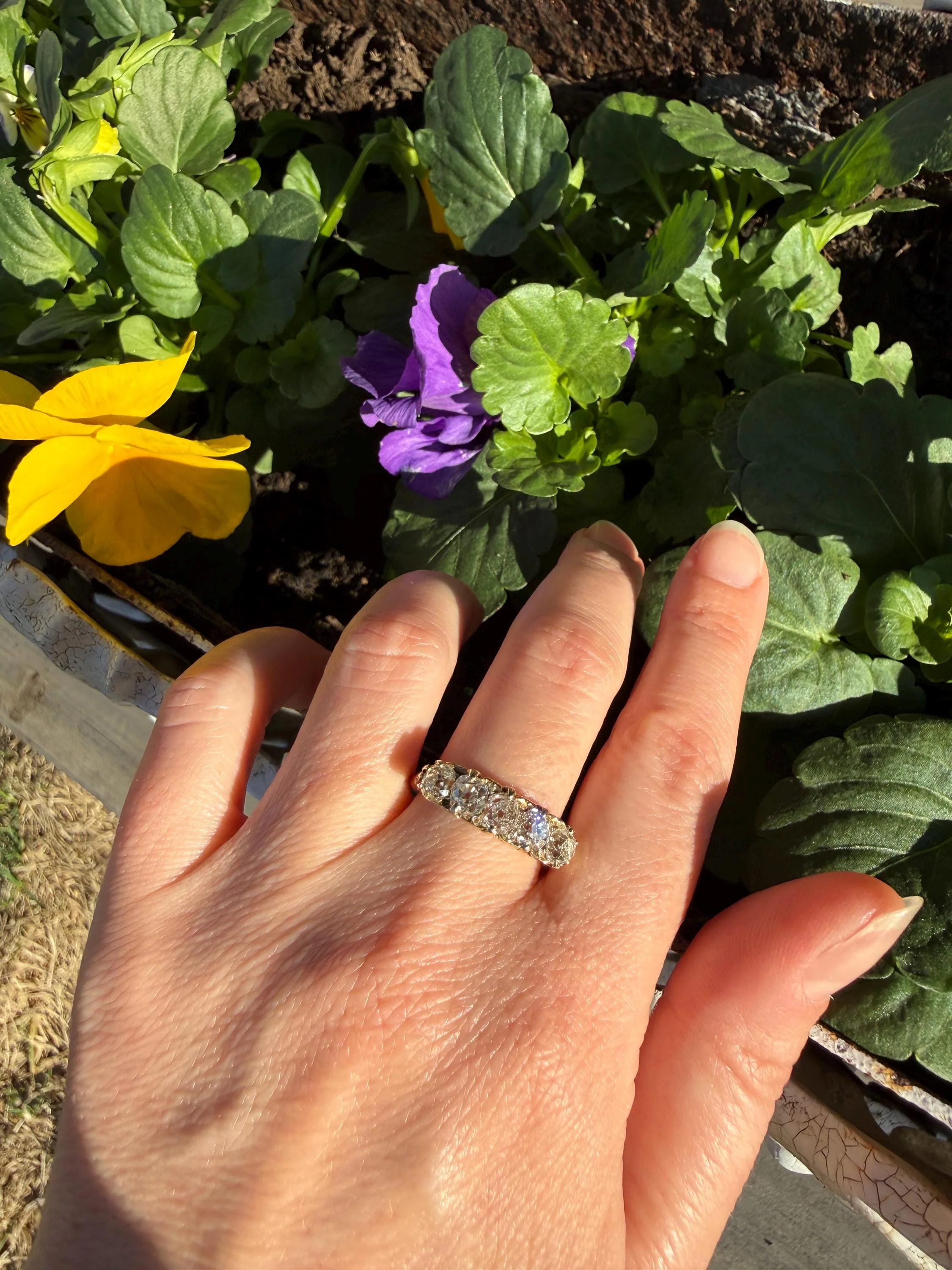 Victorian 2.25 Carats Antique Old Mine Cut Diamond Five Stone Ring 18k Gold Chunky Scrolled Ornate Band - Image 19