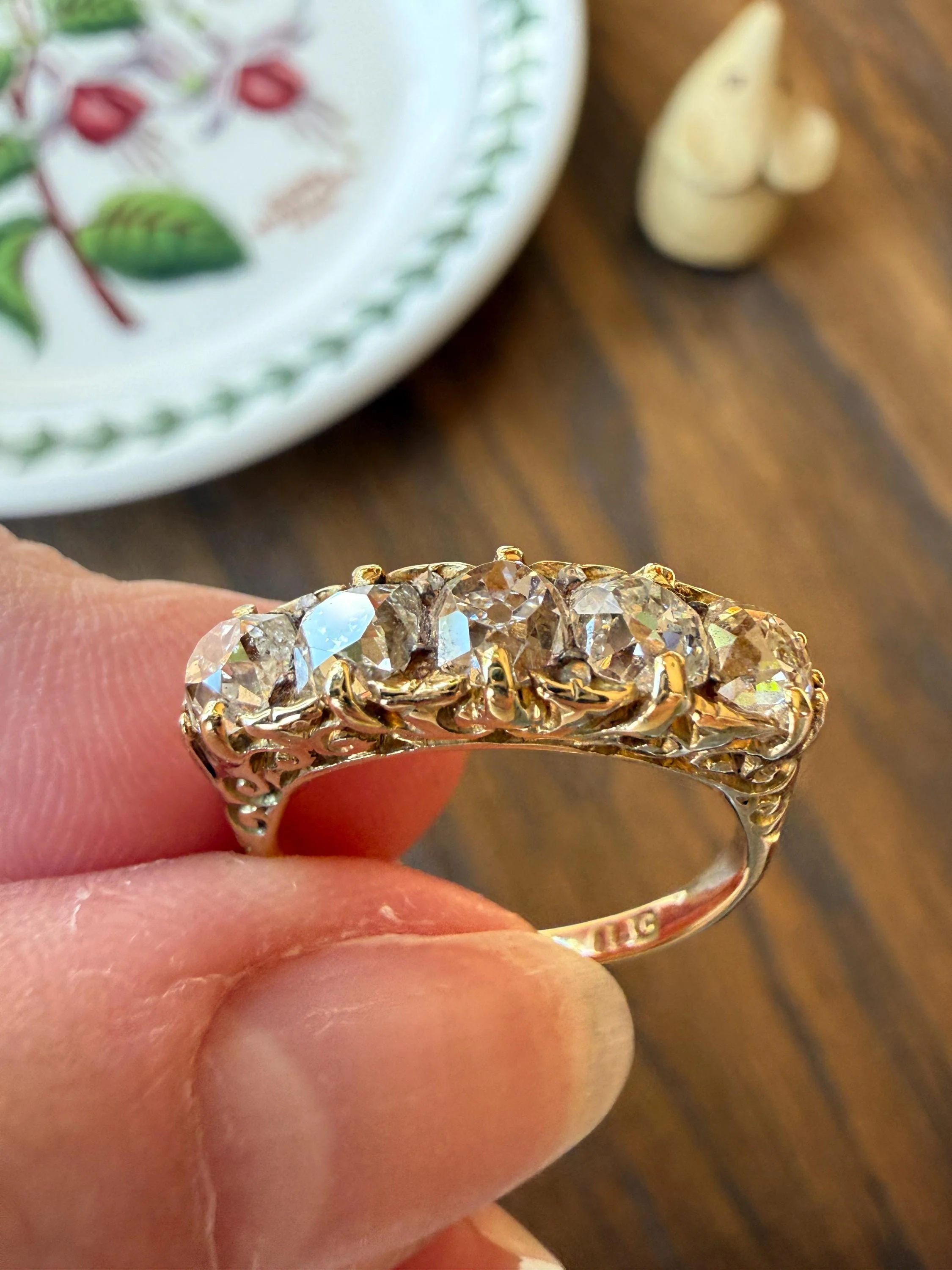 Victorian 2.25 Carats Antique Old Mine Cut Diamond Five Stone Ring 18k Gold Chunky Scrolled Ornate Band - Image 2