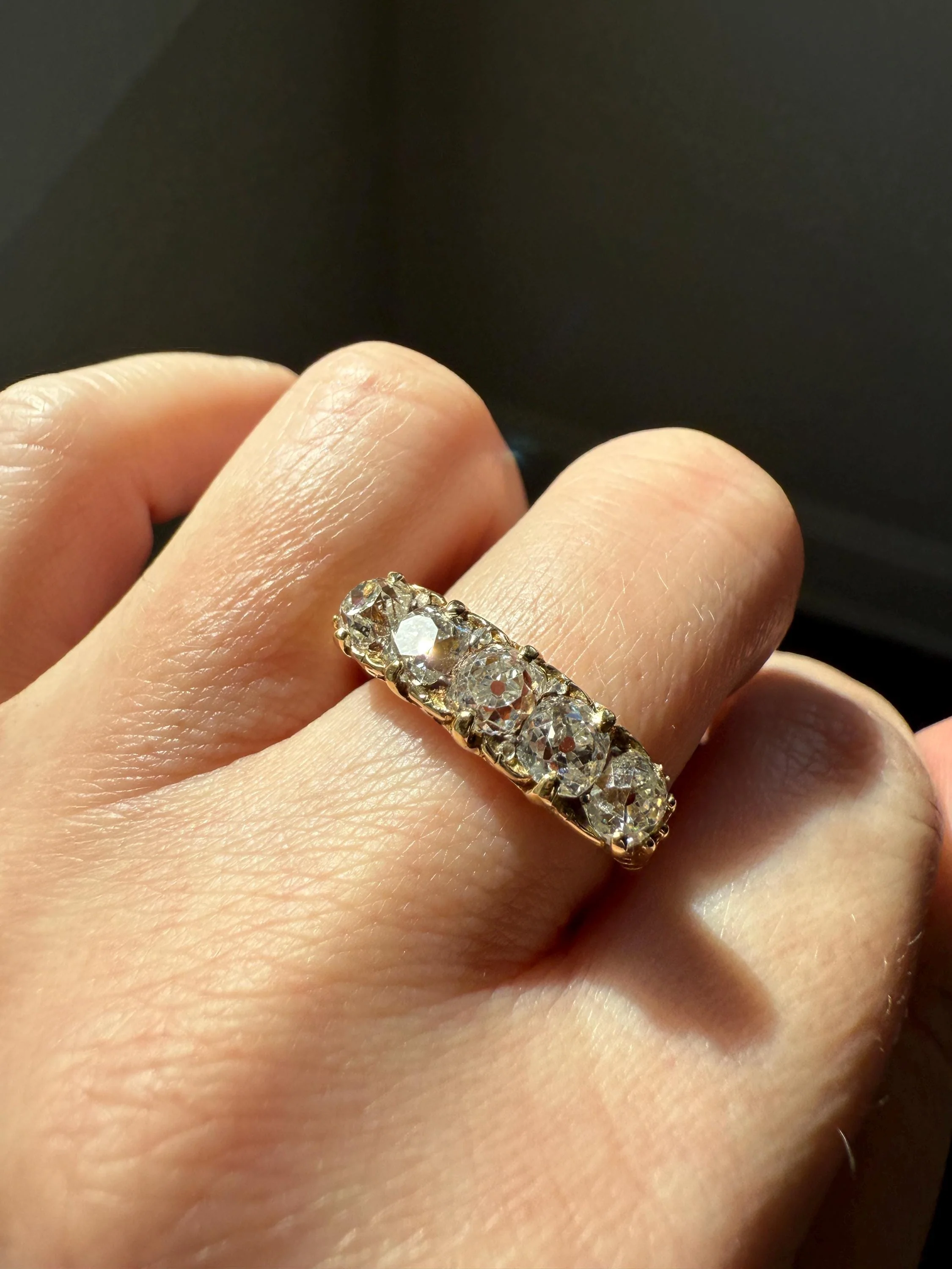Victorian 2.25 Carats Antique Old Mine Cut Diamond Five Stone Ring 18k Gold Chunky Scrolled Ornate Band - Image 7