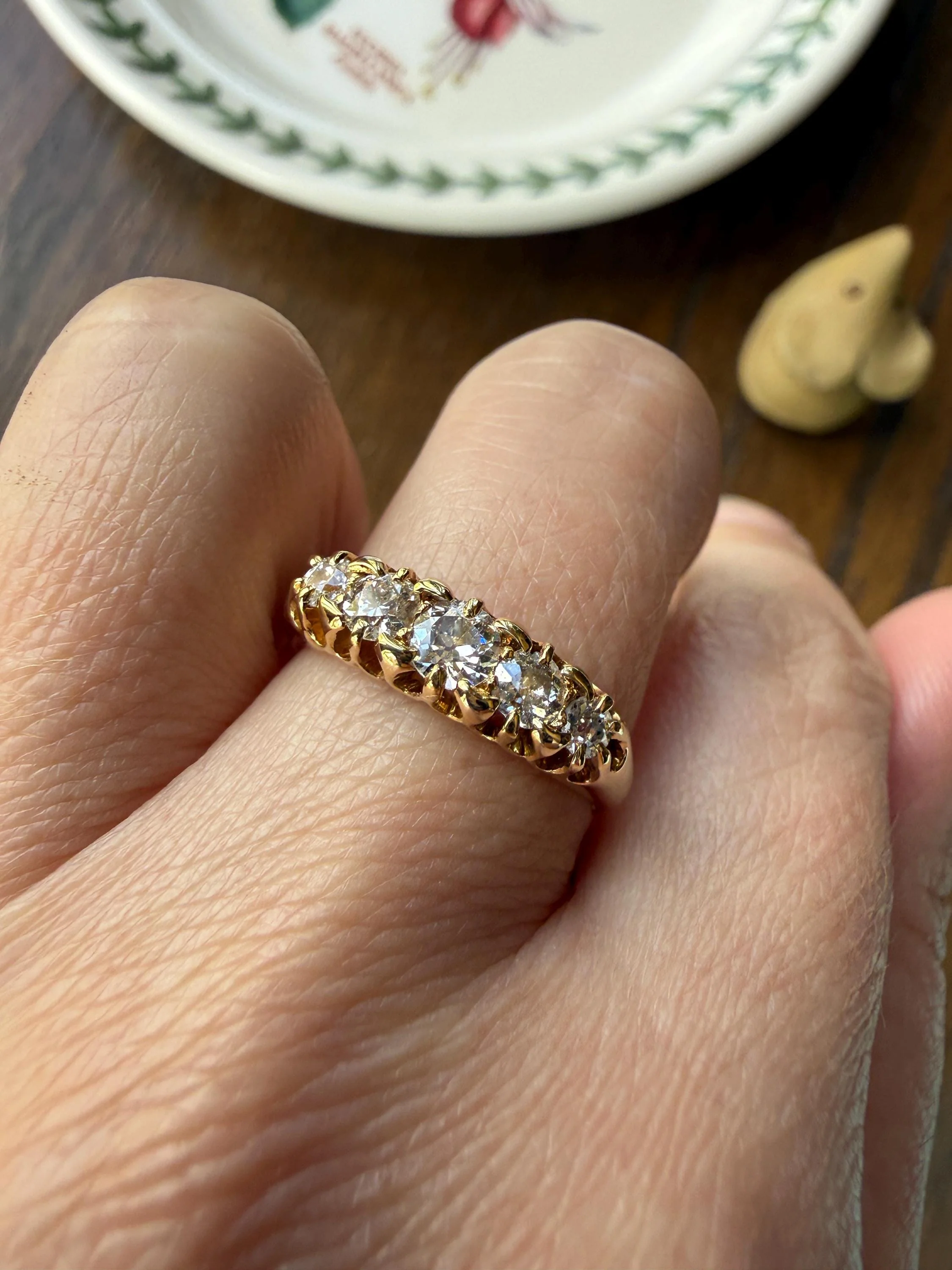 Victorian Antique .7 Carat Old Mine Cut Diamond Five Stone Ring Sturdy 18k GOLD Stacker Band OMC Daily Wearer - Image 11