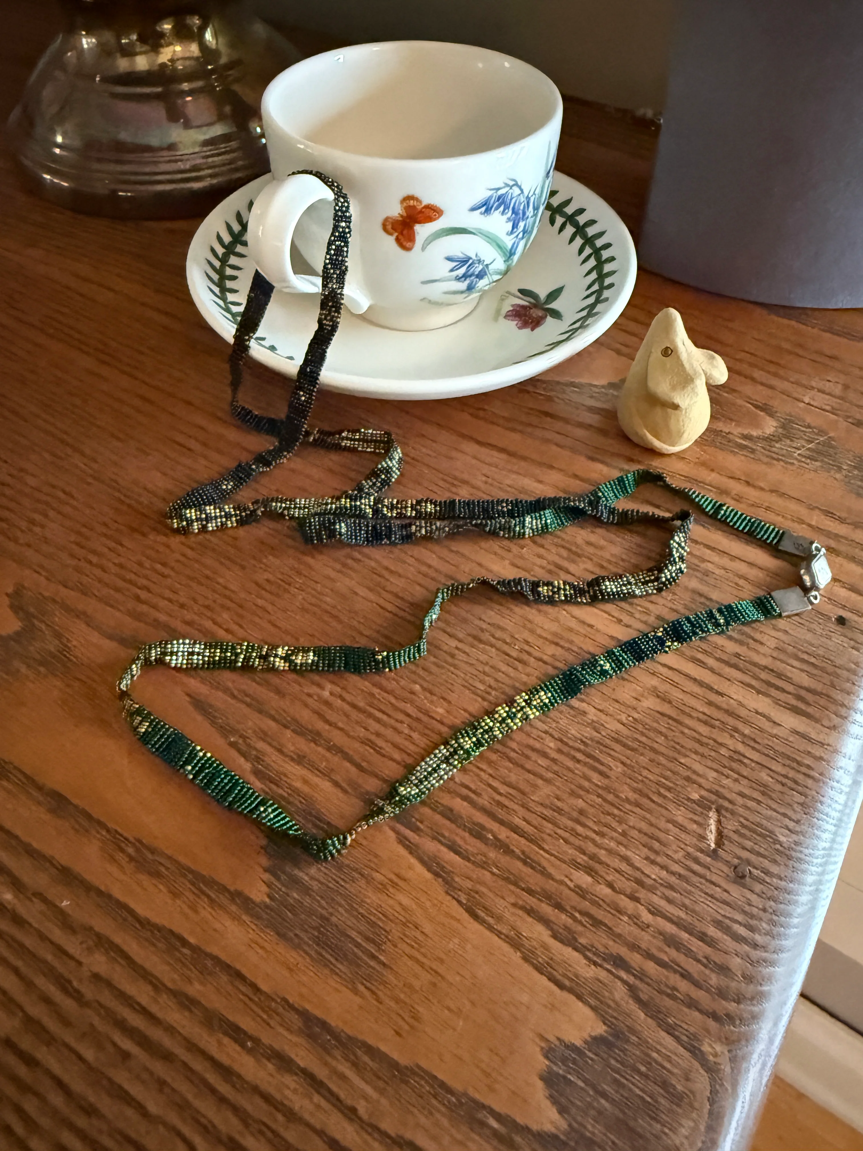 Victorian Antique Emerald Green Black and Gold Intricate Hand Beaded Long Chain Wide Ribbon Flapper Style - Image 4