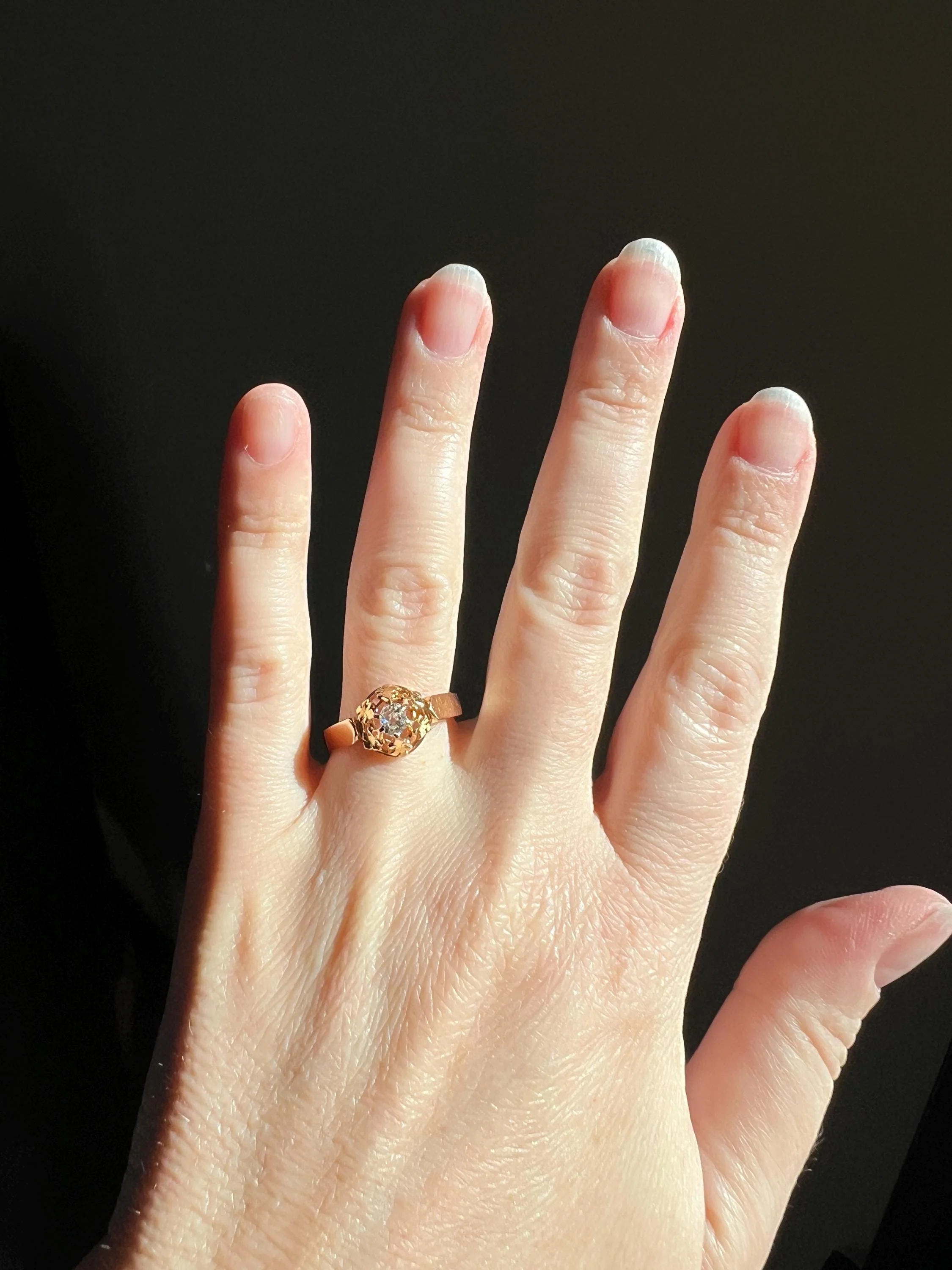 VICTORIAN Antique Old Mine Cut DIAMOND Engagement Ring 18k Rose Gold French Ornate Solitaire Fleur De Lis - Image 3
