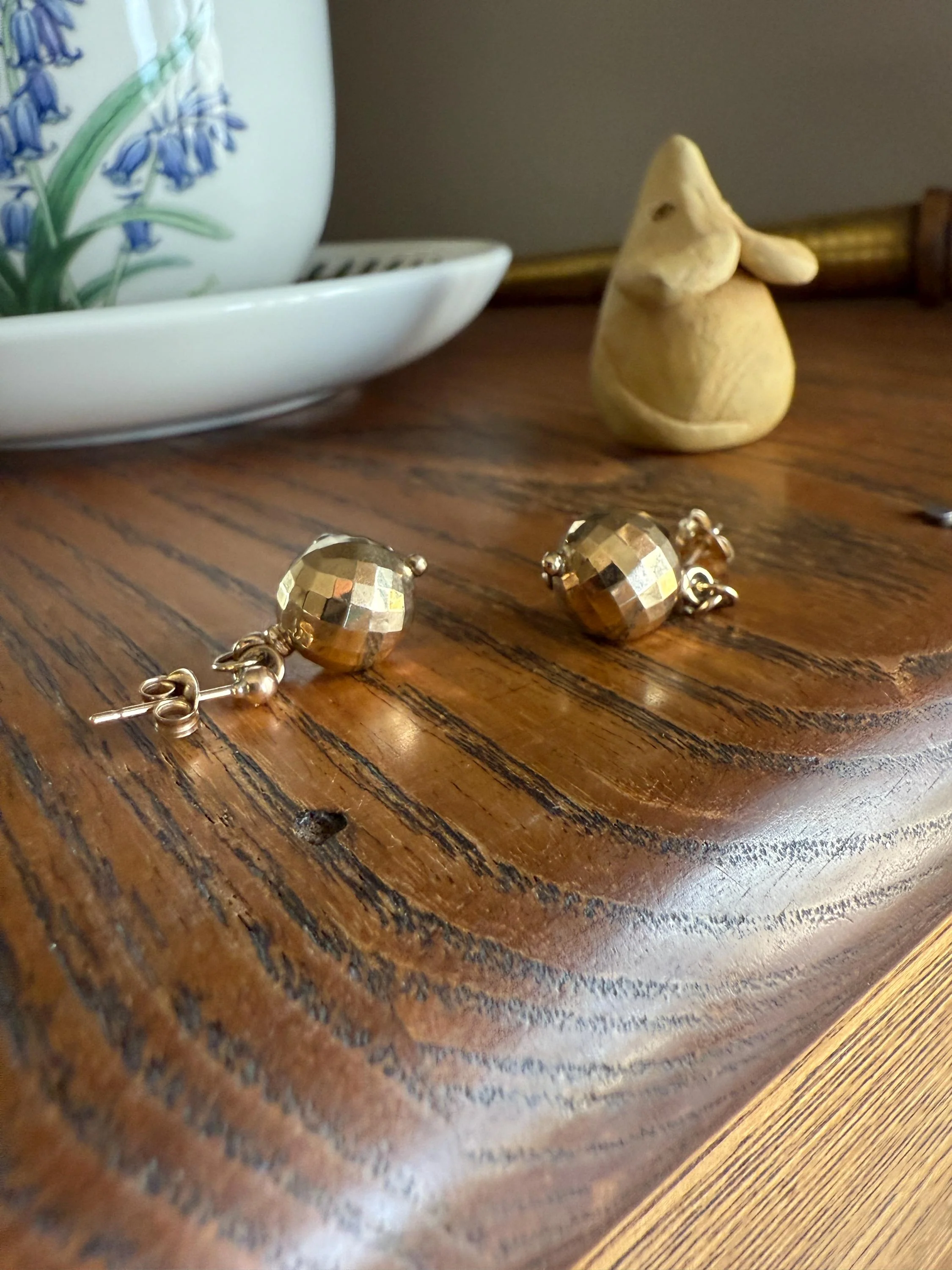 Victorian Faceted Sphere Circular 3D Victorian Spiked Dangle Earrings with Ball Rivet Sputnik Style but Antique 9k Gold Disco Ball Shimmer - Image 11