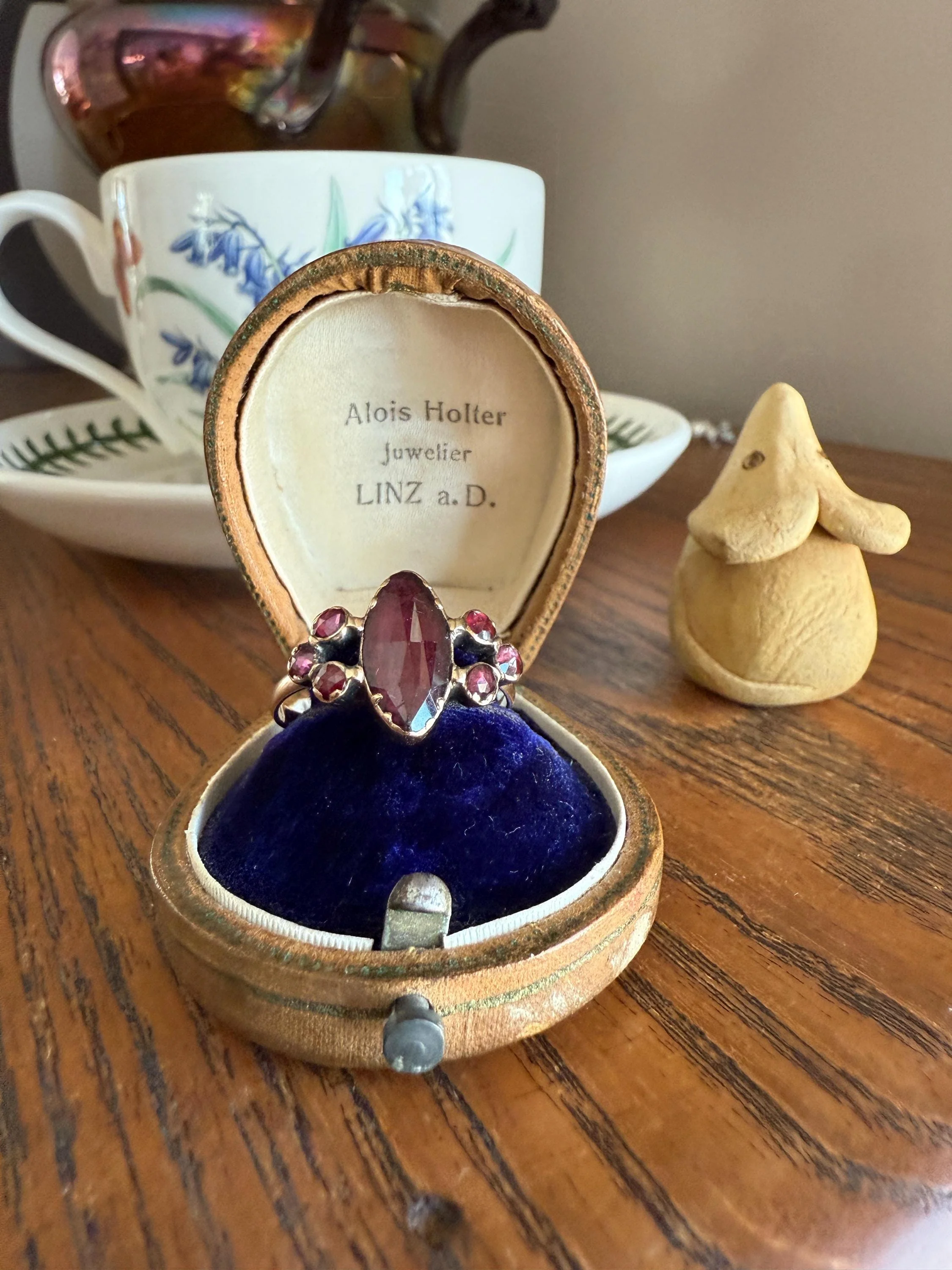 Victorian Perpignan Rose Cut GARNET French Seven Stone Ring Marquise & Round Betrothal Band 18k Gold Antique Period Hallmark Juicy Glow Red - Image 6