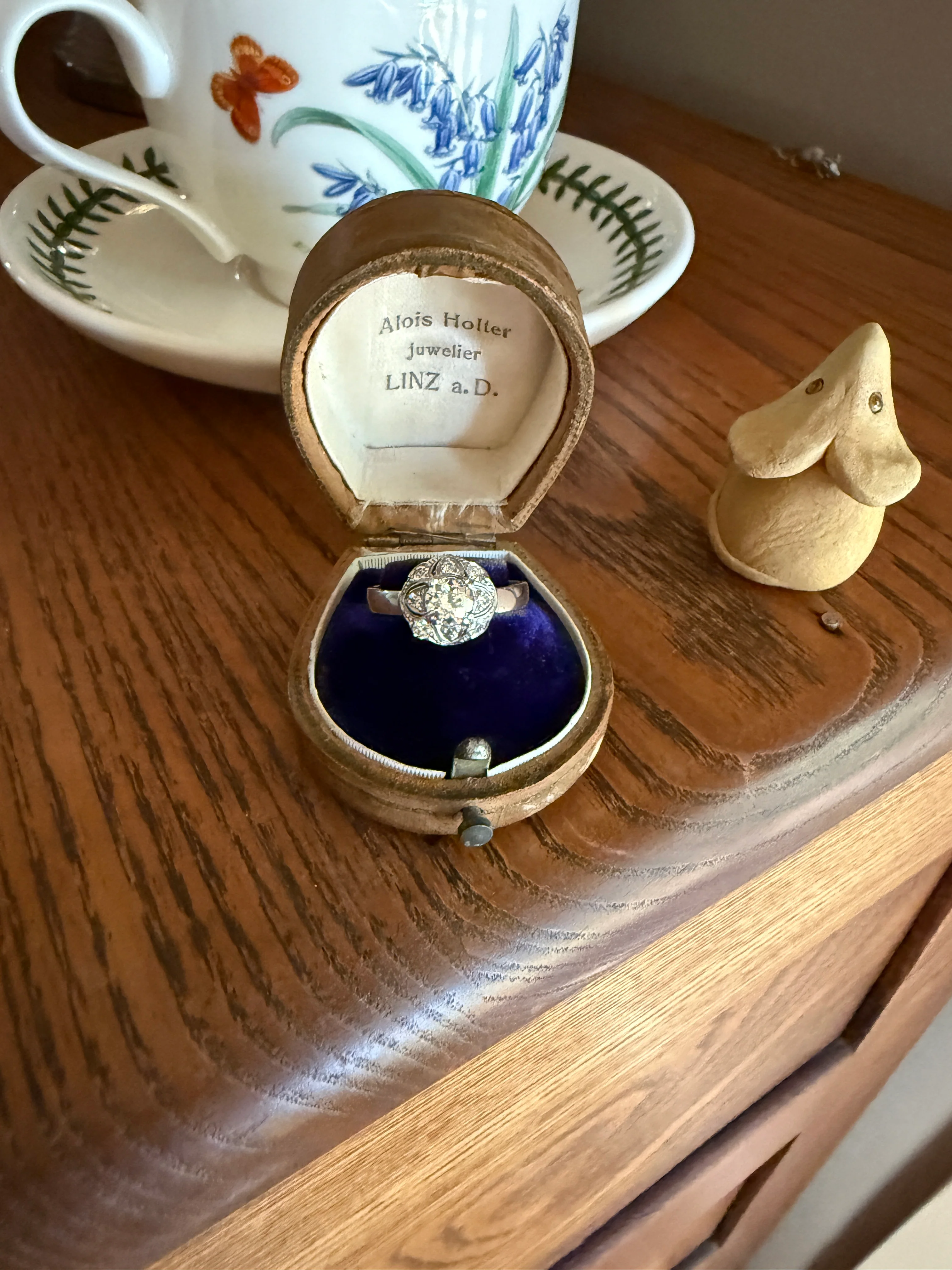Vintage 1 Carat Tdw Antique Old European Cut Diamonds 18k White Gold Ring Scandinavian Domed Ornate Cluster Ring Art Deco Edwardian Style - Image 19