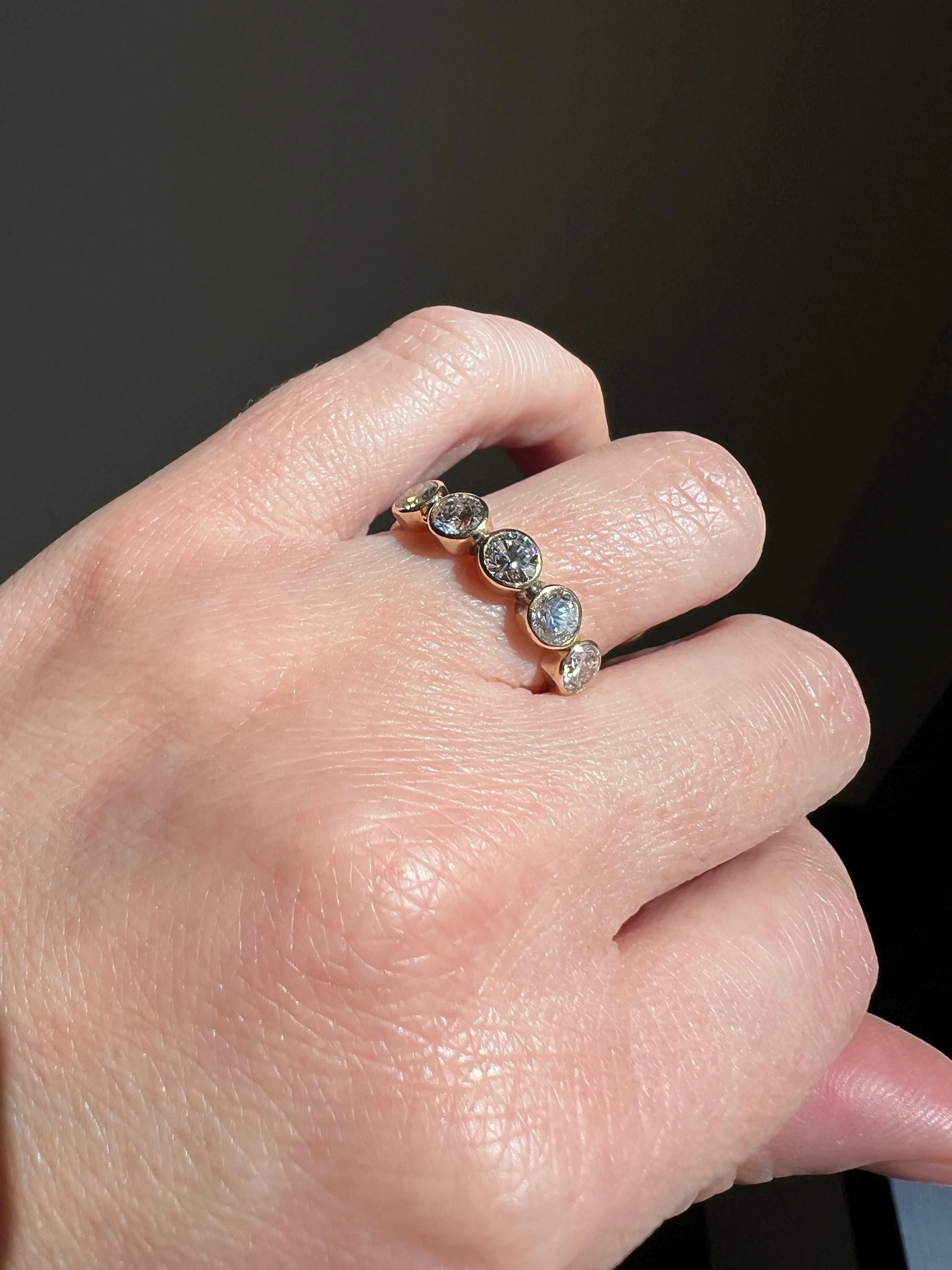 Vintage 1.35 Carat DIAMOND Uniform Five Stone Band Stacker Ring 18k Gold French Wedding Circular Bezel Set Half Hoop - Image 2