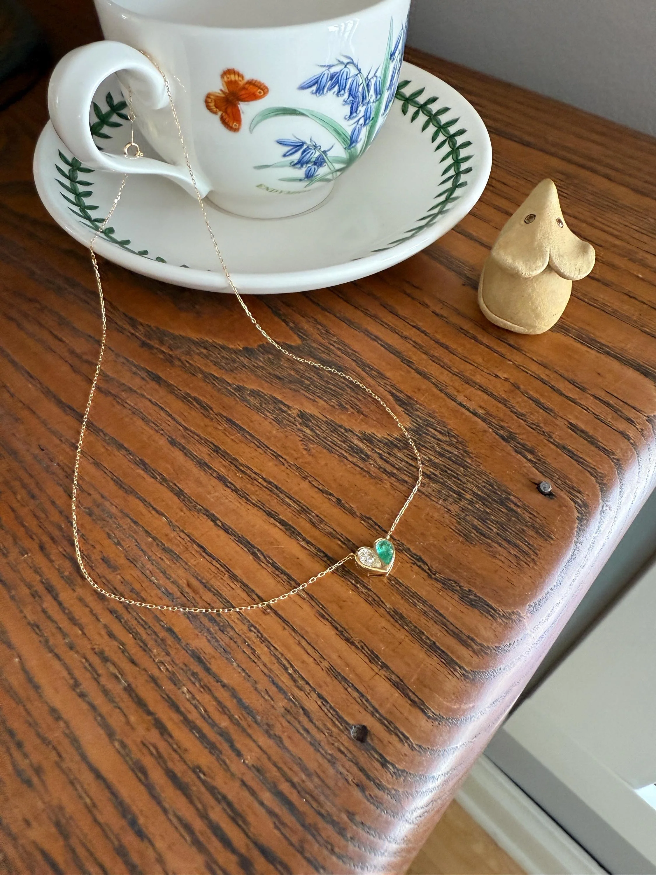 Vintage 18k Gold Fancy Light Yellow PEAR Diamond Natural EMERALD Heart Pendant Toi et Moi Necklace Green Figural Sparkle Fixed Chain - Image 14