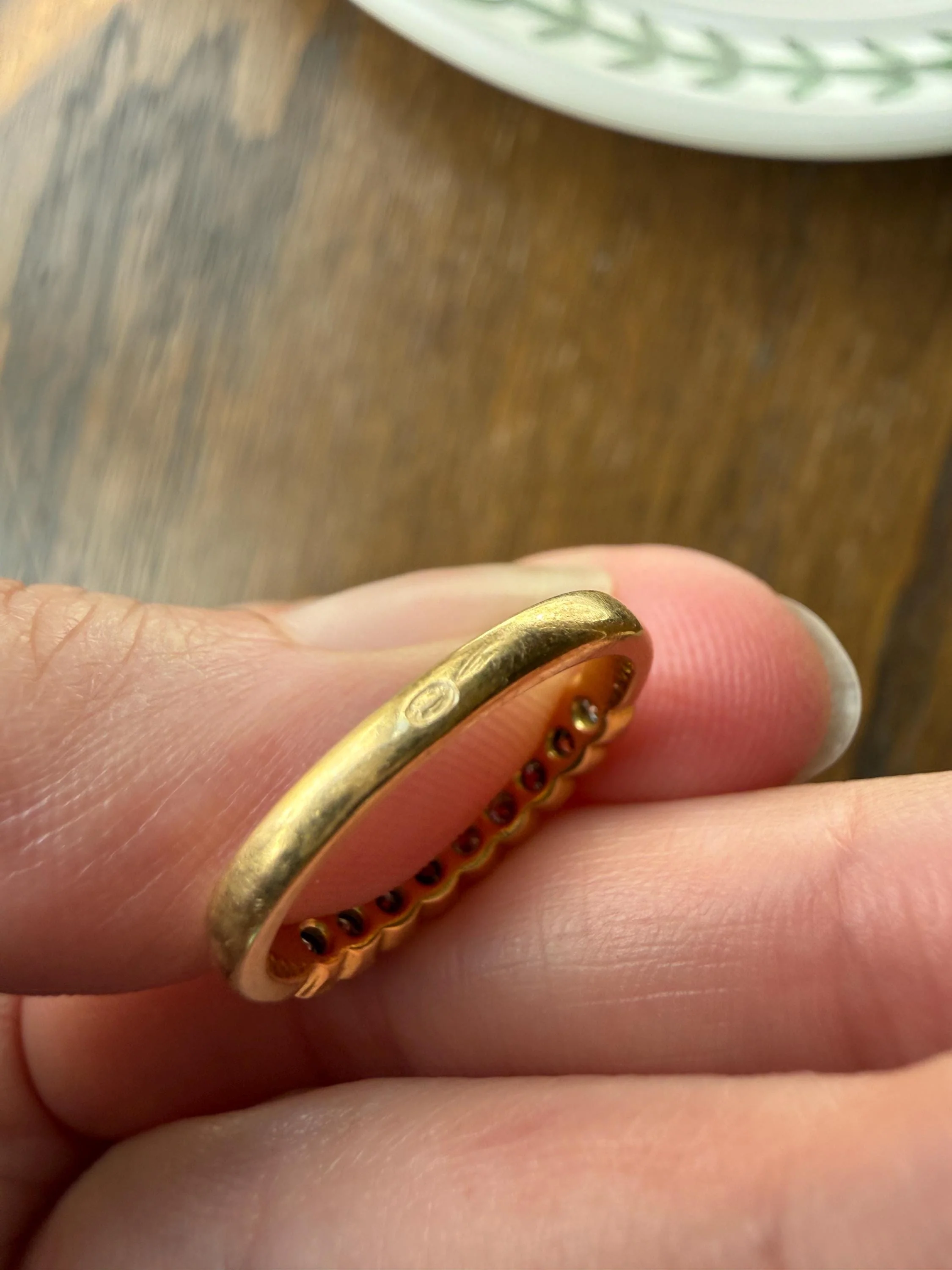 Vintage 18k Gold Nine Stone Diamond Wedding Skinny Band Minimalist Stacker Ring Scalloped Bezel Setting - Image 18