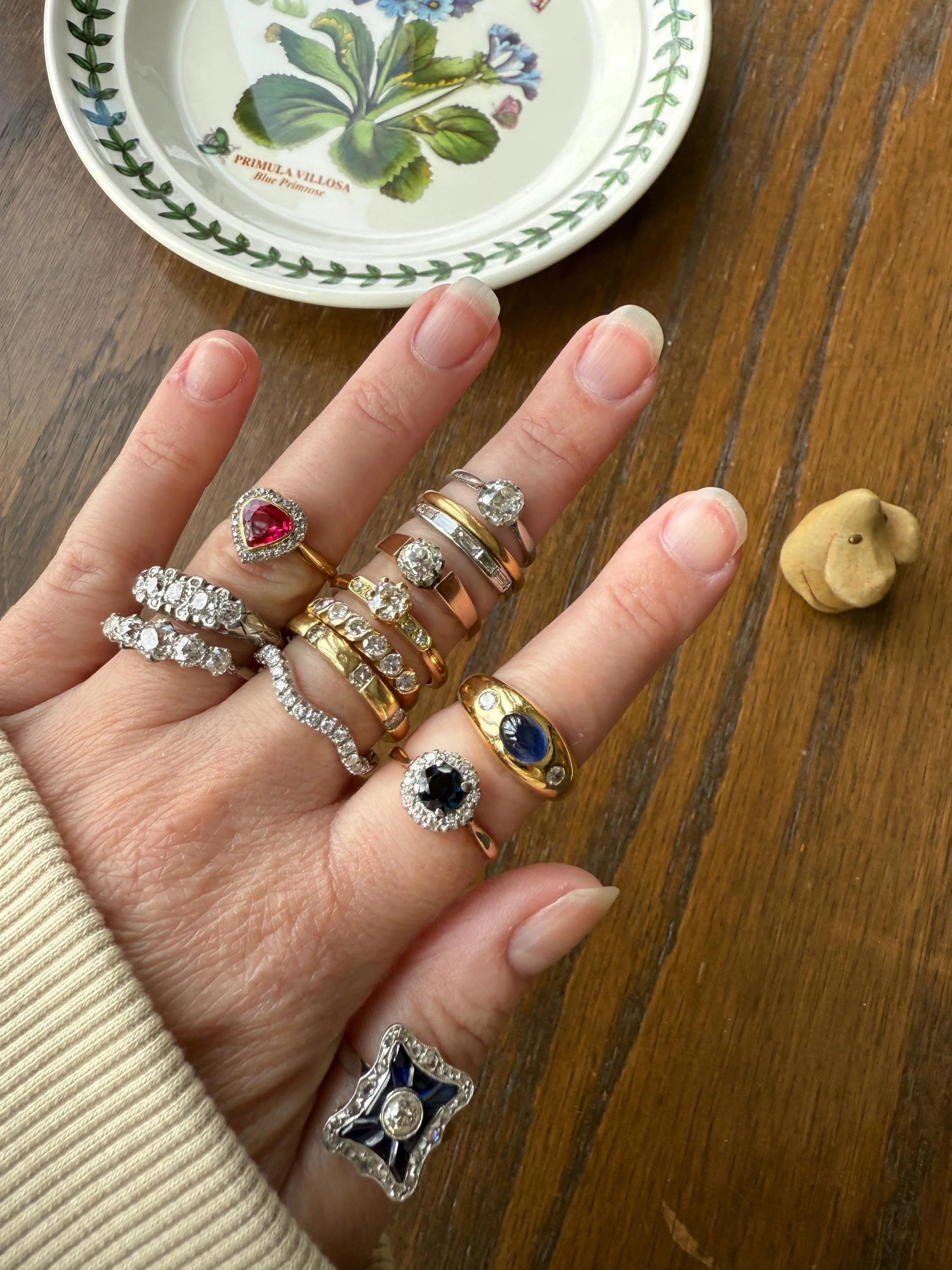 Vintage 18k Gold Solid Eye Clean .72 Carat Six Stone Older Brilliant Cut Diamond Stacker Band Ring Swirl Bezel - Image 13