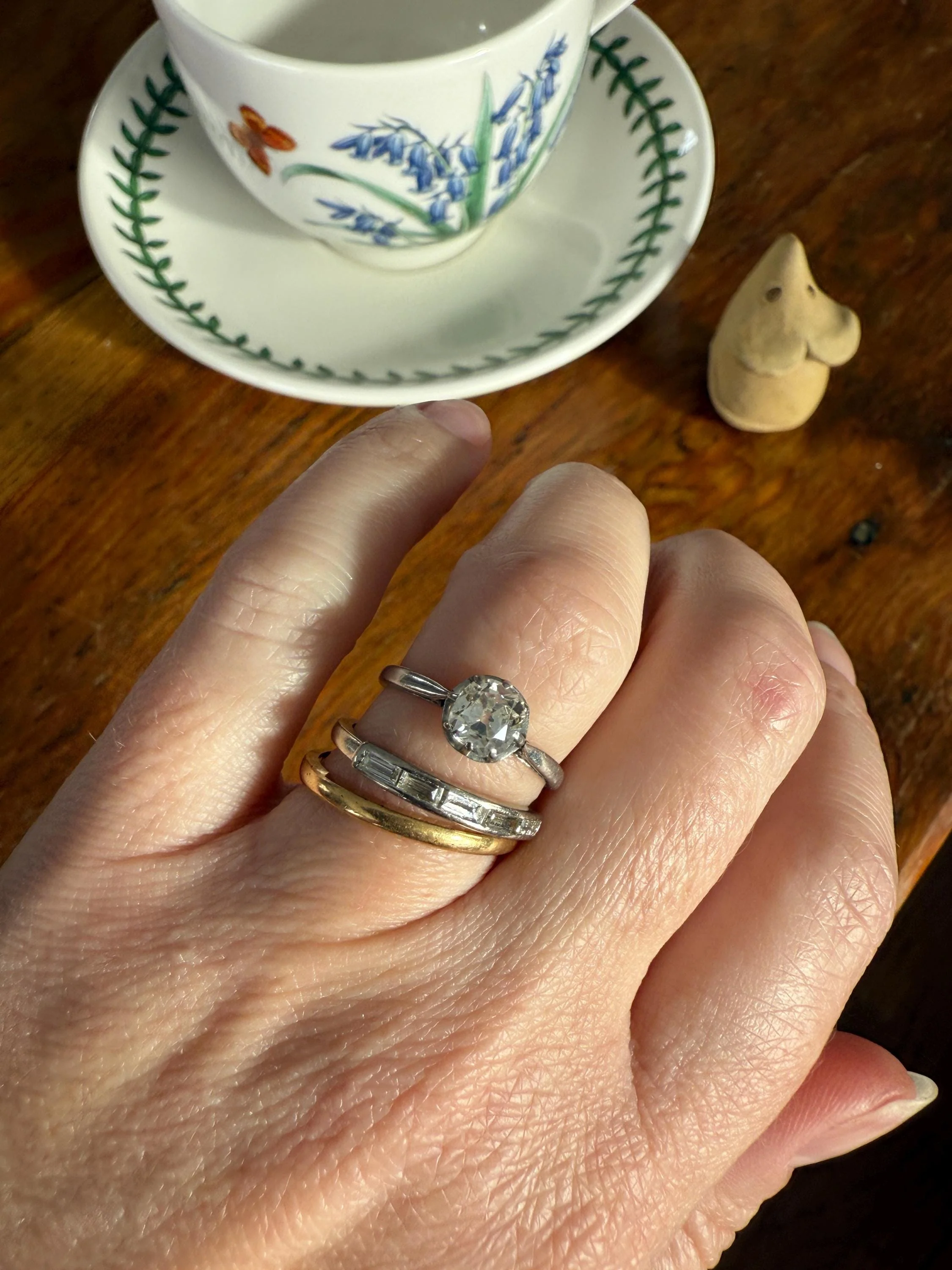 Vintage 18k White Gold Solid Eye Clean East West Five Stone Baguette Diamond Ring Skinny Stacker Band - Image 10