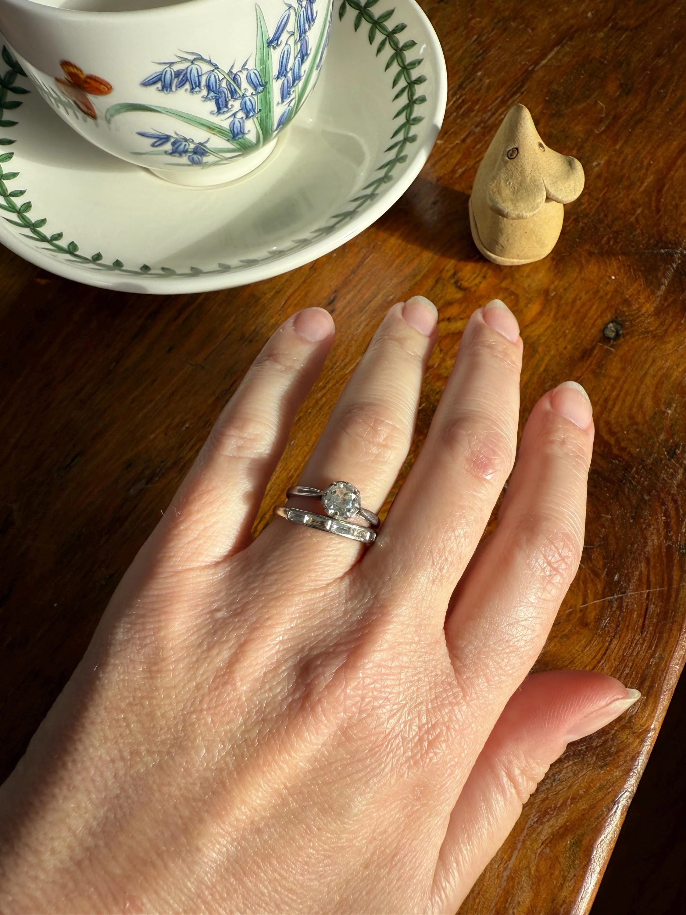 Vintage 18k White Gold Solid Eye Clean East West Five Stone Baguette Diamond Ring Skinny Stacker Band - Image 13