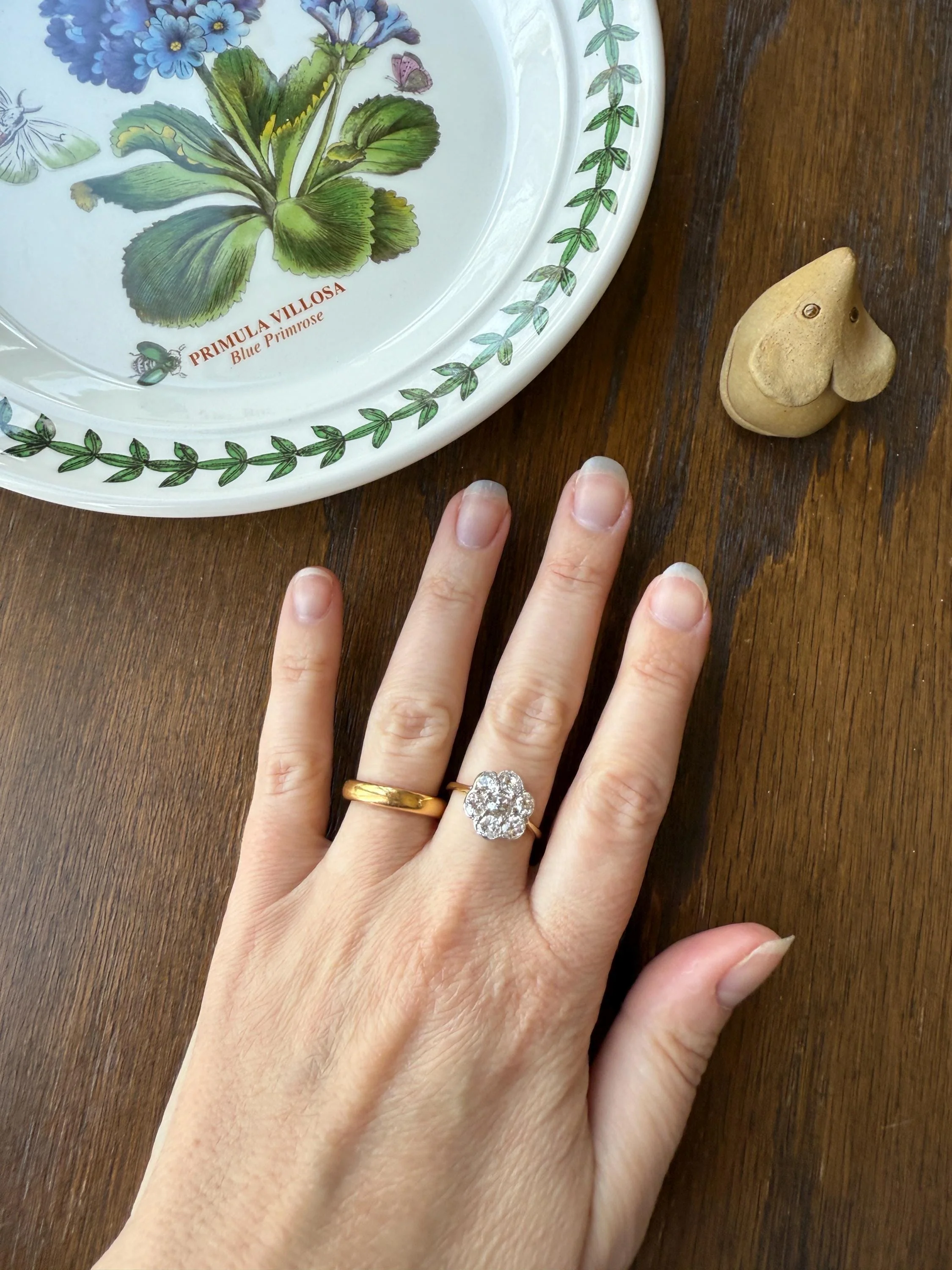Vintage 1.9 Carat Old Mine Cut DIAMOND Daisy Flower Cluster Ring 18k Gold Art Deco Tall Domed Antique Seven Stone Bezel Setting Floral - Image 11