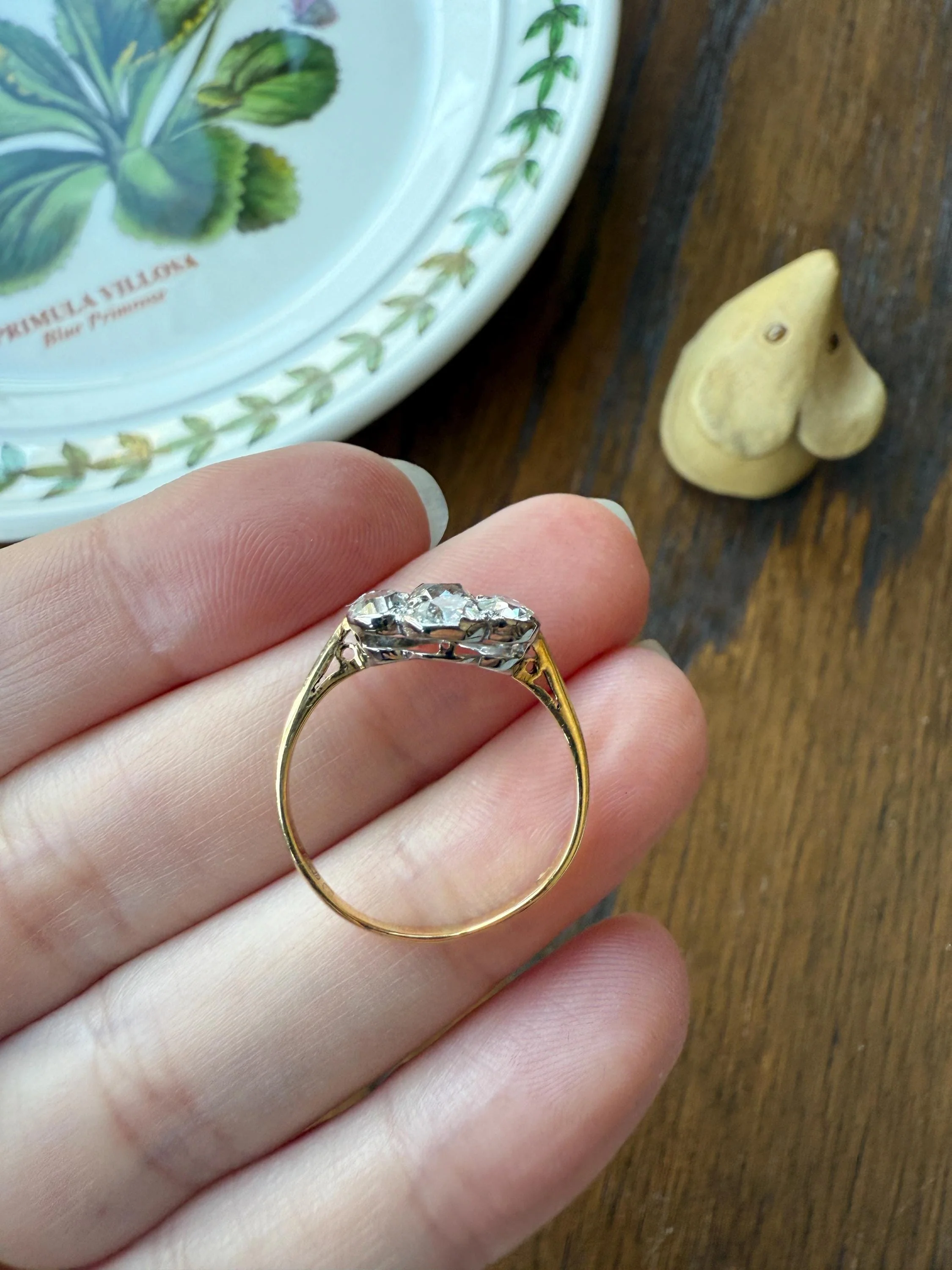 Vintage 1.9 Carat Old Mine Cut DIAMOND Daisy Flower Cluster Ring 18k Gold Art Deco Tall Domed Antique Seven Stone Bezel Setting Floral - Image 16
