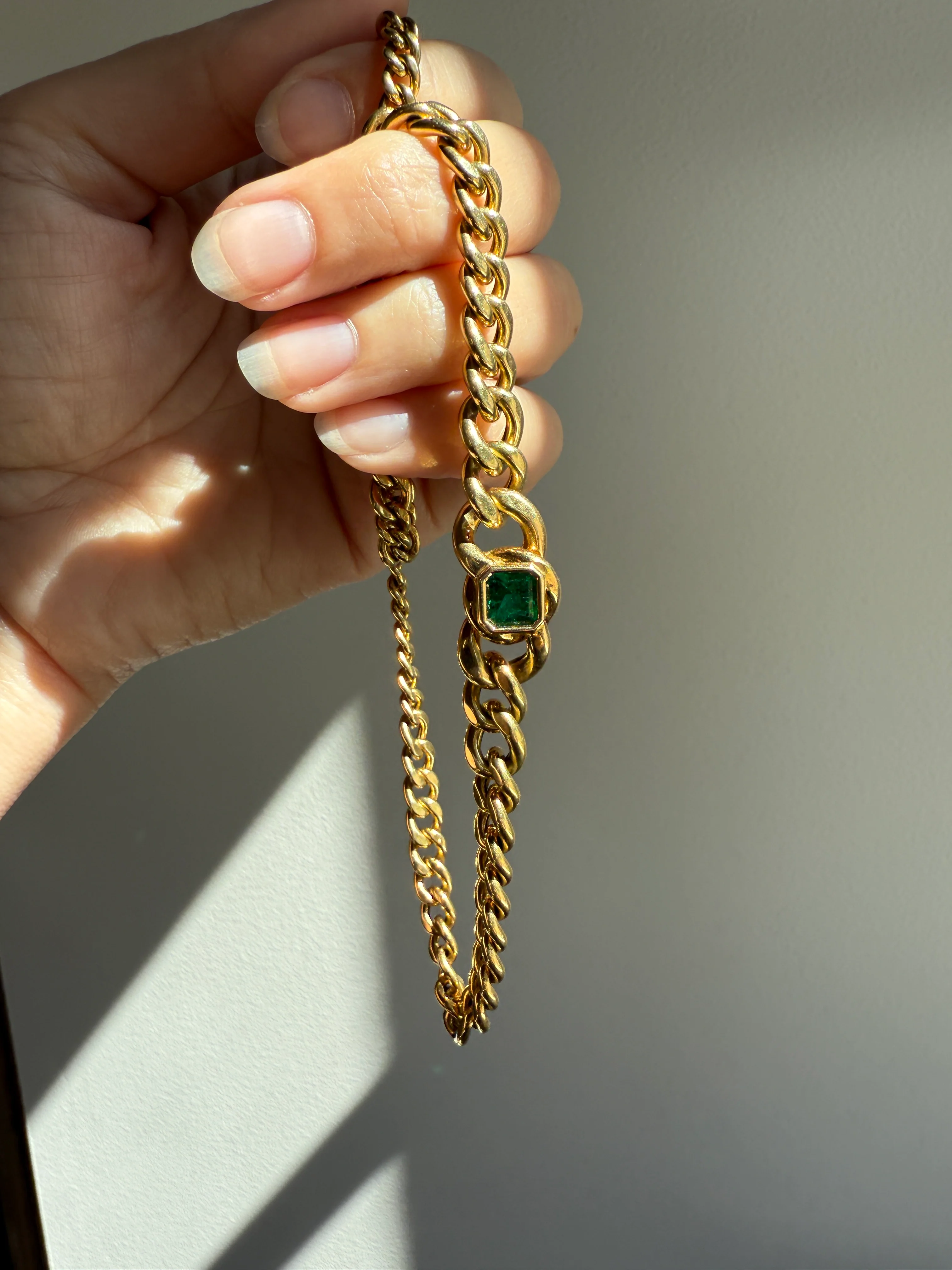 Vintage 26g 18k Gold Natural EMERALD French Curb Chain DATED Cert & ORIGINAL Gouache Drawing Design Heavy Unisex Chunky Green - Image 17