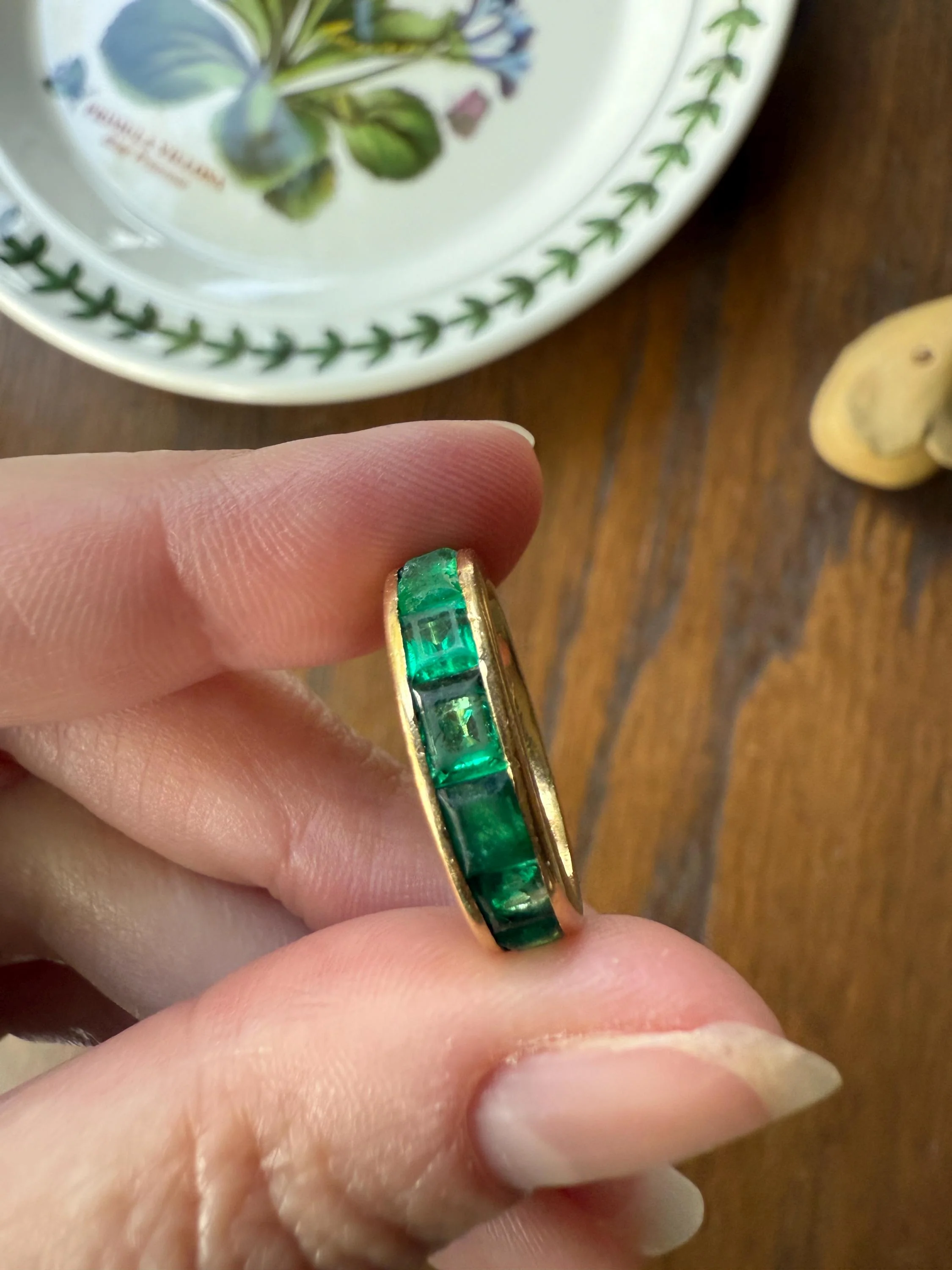 Vintage 5mm Channel Set 14 EMERALD Full ETERNITY Band Ring 18k Gold 2.25 Carat Skinny Line Stacker French Chunky Green - Image 5