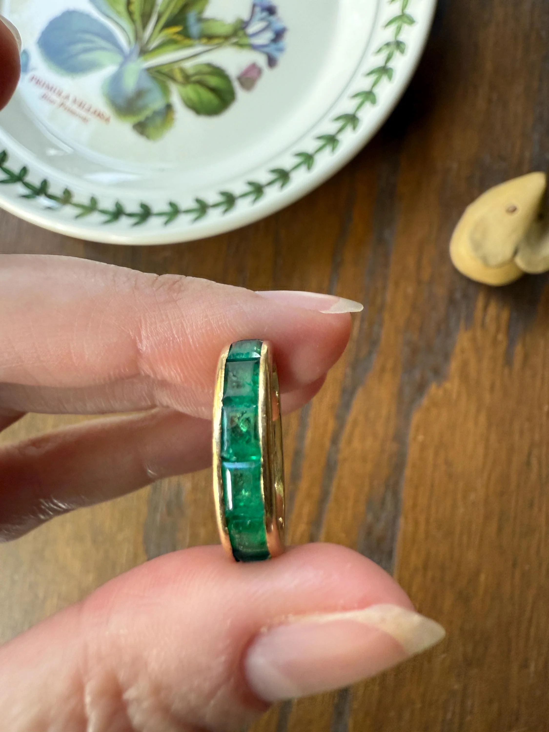 Vintage 5mm Channel Set 14 EMERALD Full ETERNITY Band Ring 18k Gold 2.25 Carat Skinny Line Stacker French Chunky Green - Image 6
