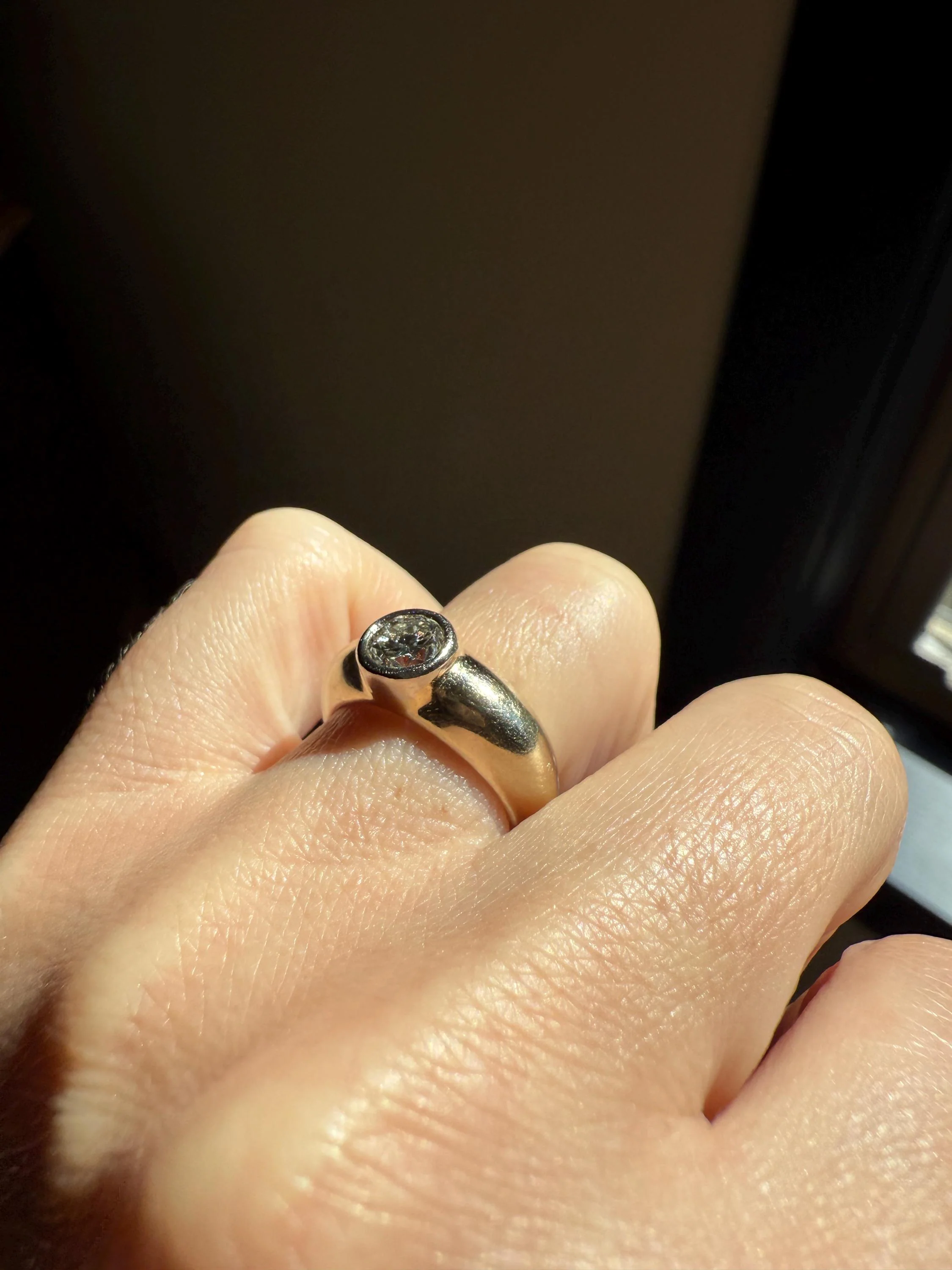 Vintage .73 Carat Transitional Cut DIAMOND Gypsy Bezel Set Ring Stacker Band Pale Yellow 18k Gold Solitaire - Image 2