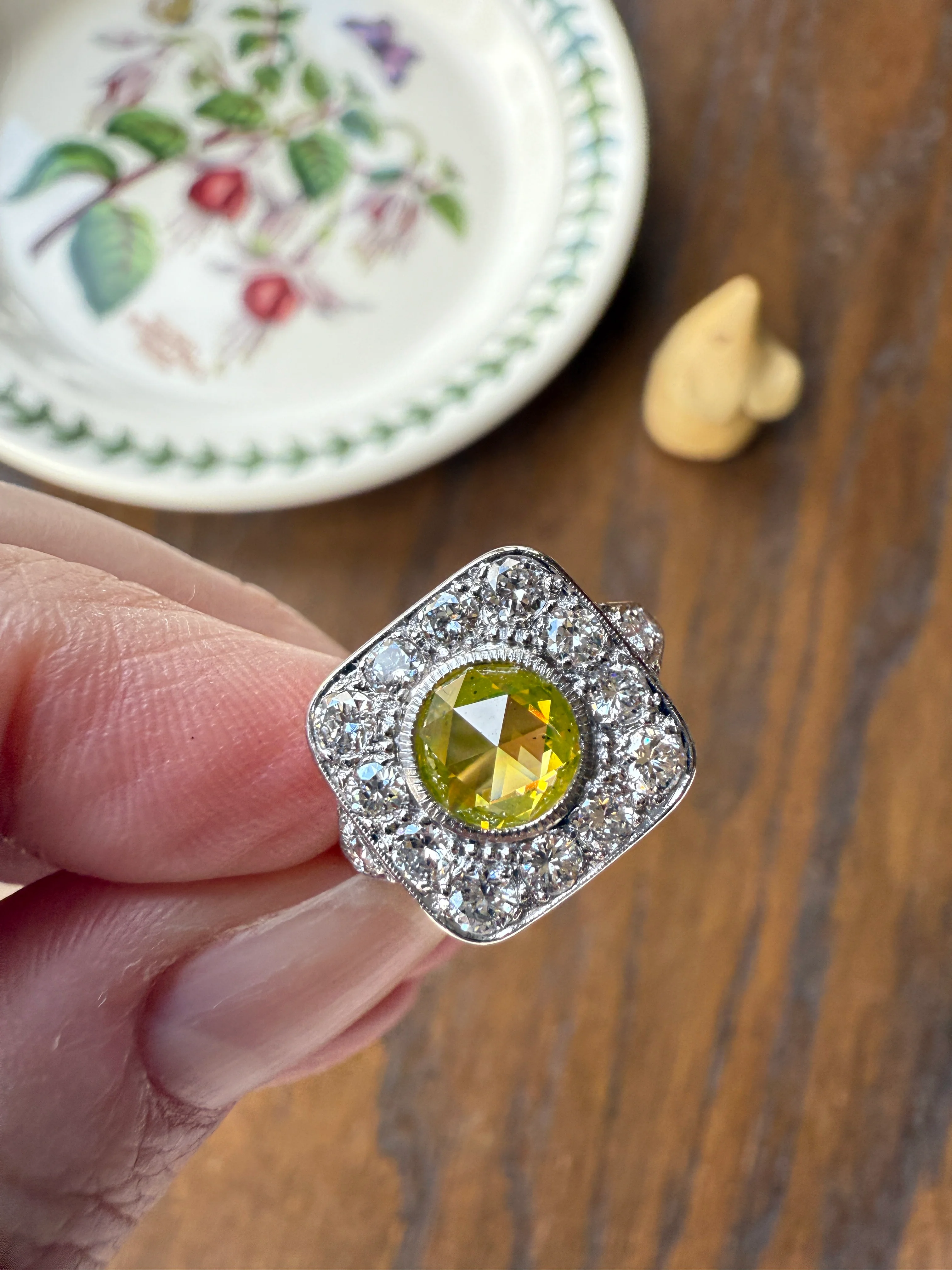Vintage .8 Carat Fancy Greenish Yellow Natural ROSE CUT Diamond 1.8 Ctw Transitional Cut Boxed Cobblestone Panel Ring Platinum Lemon Lime - Image 31