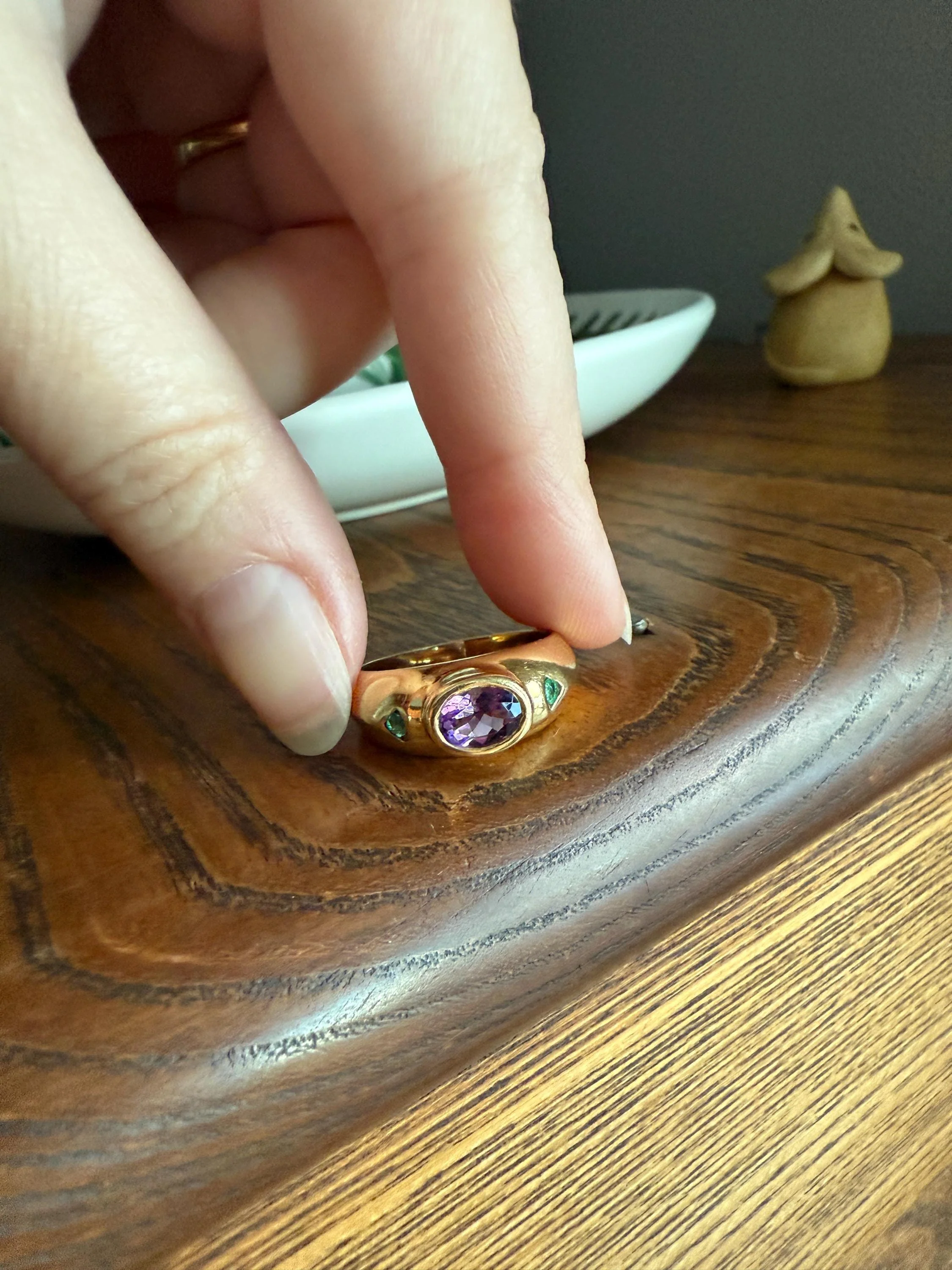 Vintage AMETHYST Emerald Geometric Domed Band Stacker Ring 18k Gold French Green Purple Chunky - Image 12