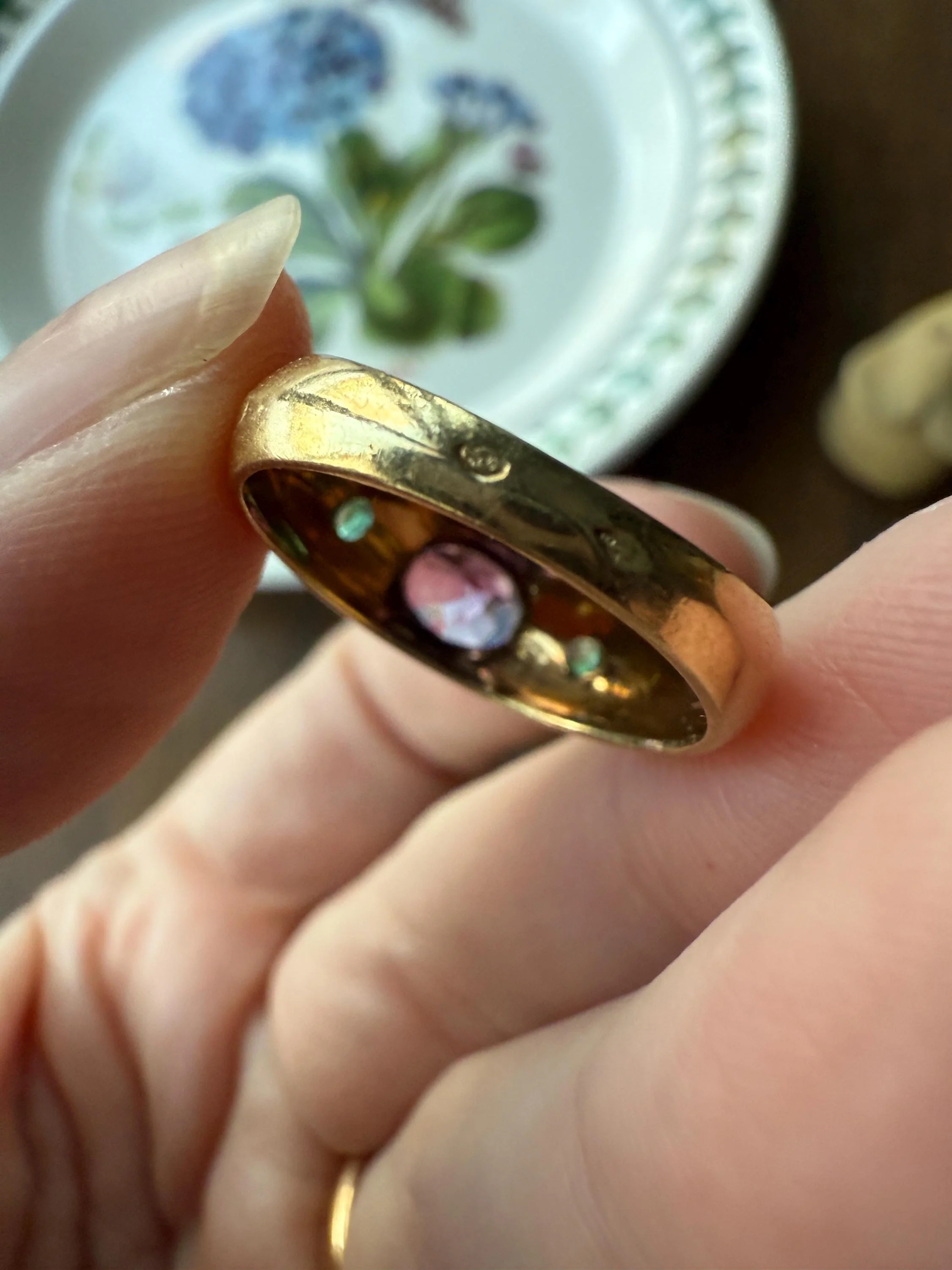 Vintage AMETHYST Emerald Geometric Domed Band Stacker Ring 18k Gold French Green Purple Chunky - Image 14