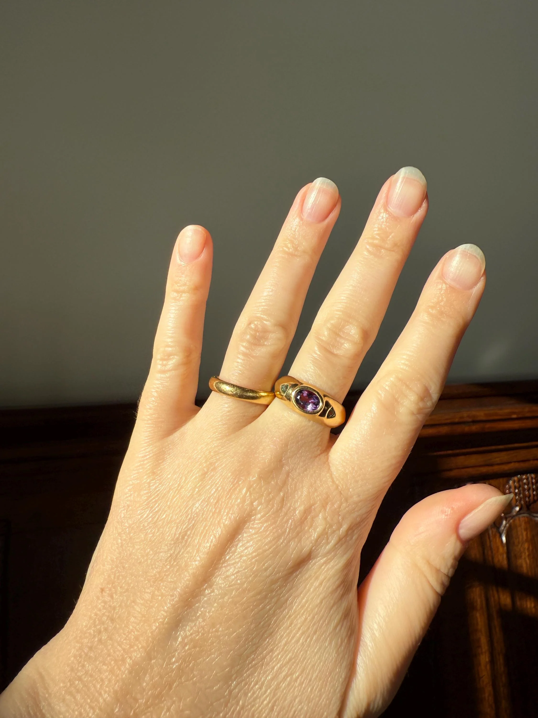 Vintage AMETHYST Emerald Geometric Domed Band Stacker Ring 18k Gold French Green Purple Chunky - Image 9