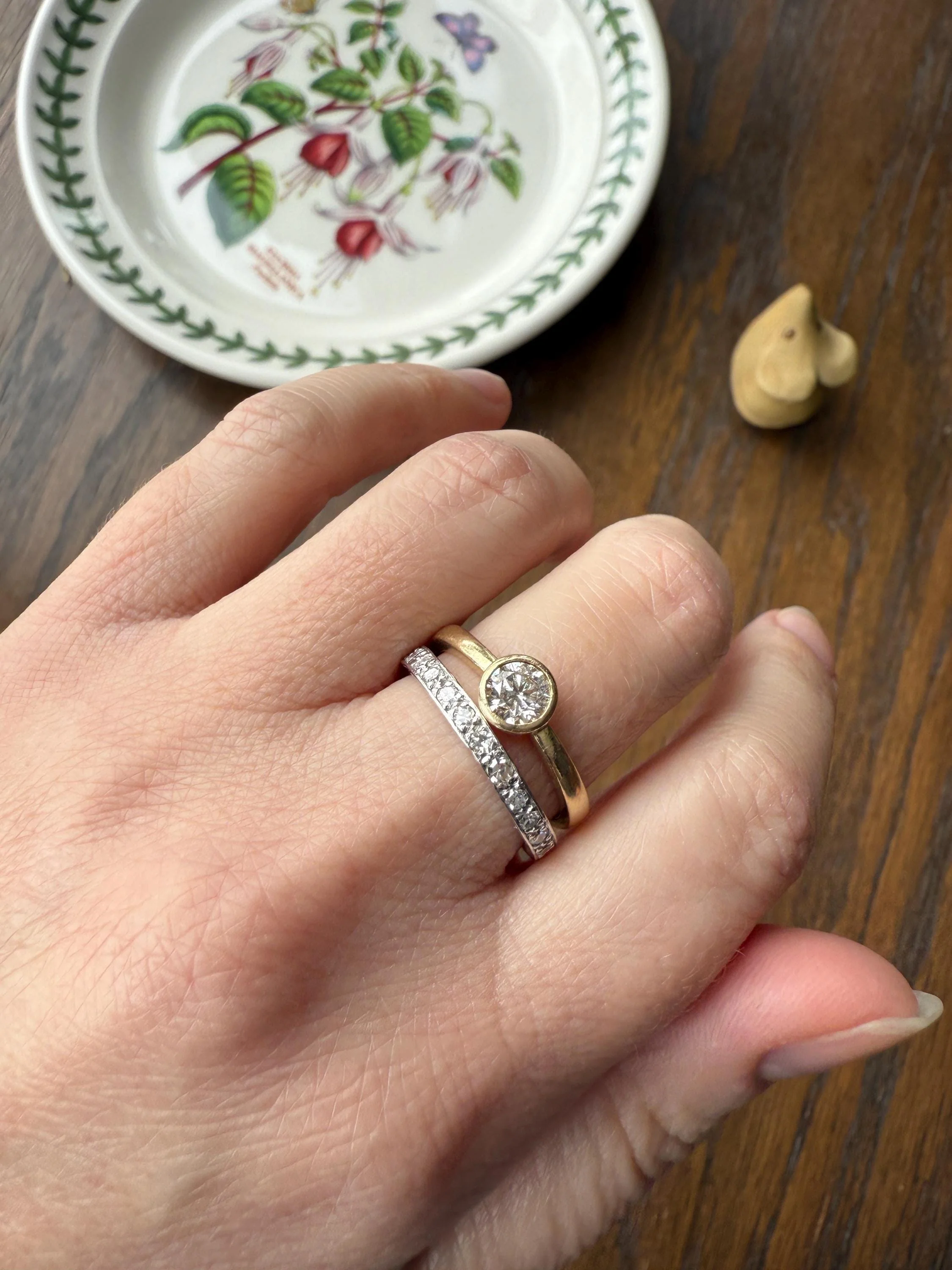 Vintage DIAMOND Bezel Set Ring Stacker Band 14k Gold Solid Geometric Engagement Gift Unisex - Image 9